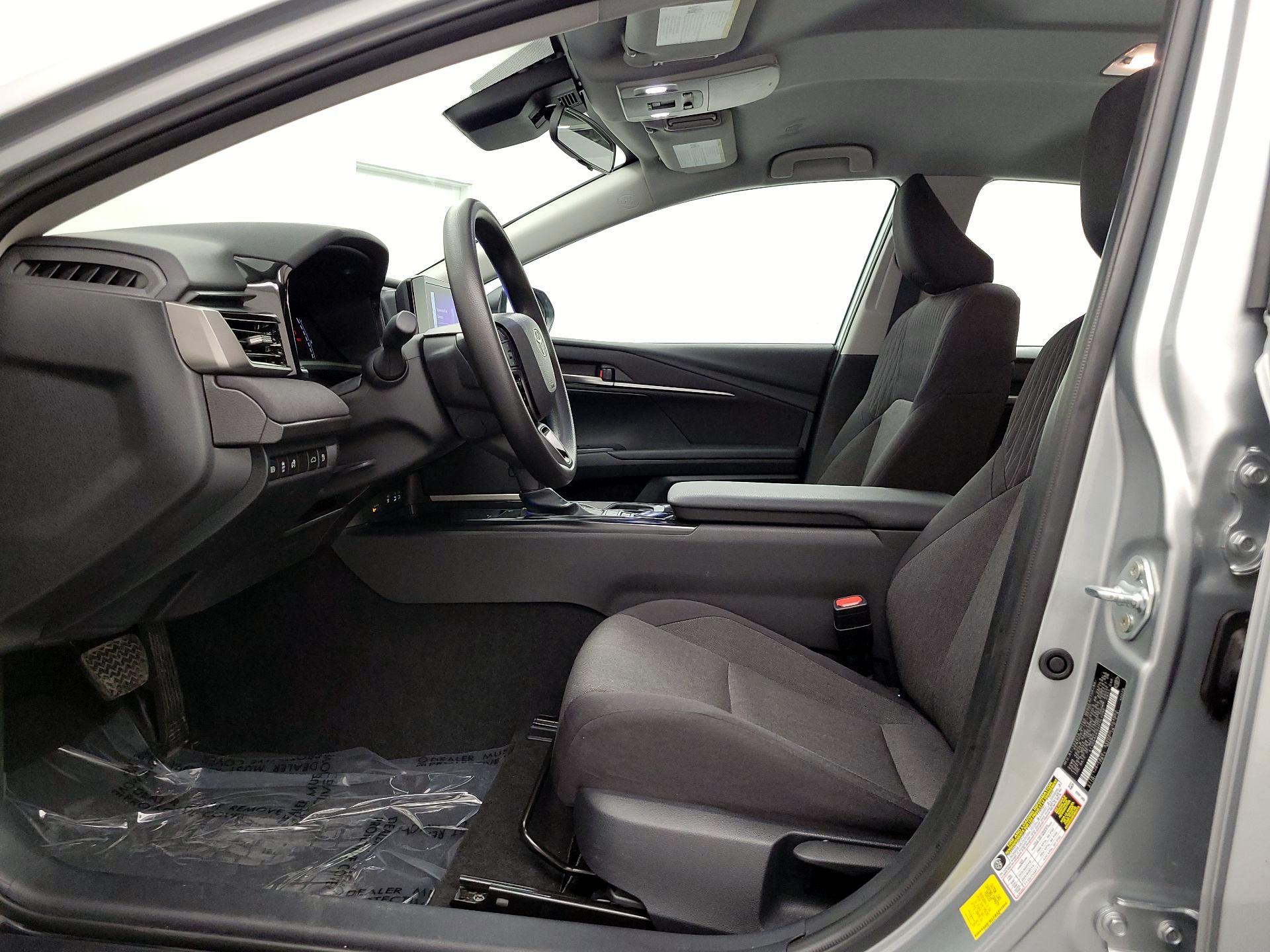 Thumbnail: 2025 Toyota Camry - 11