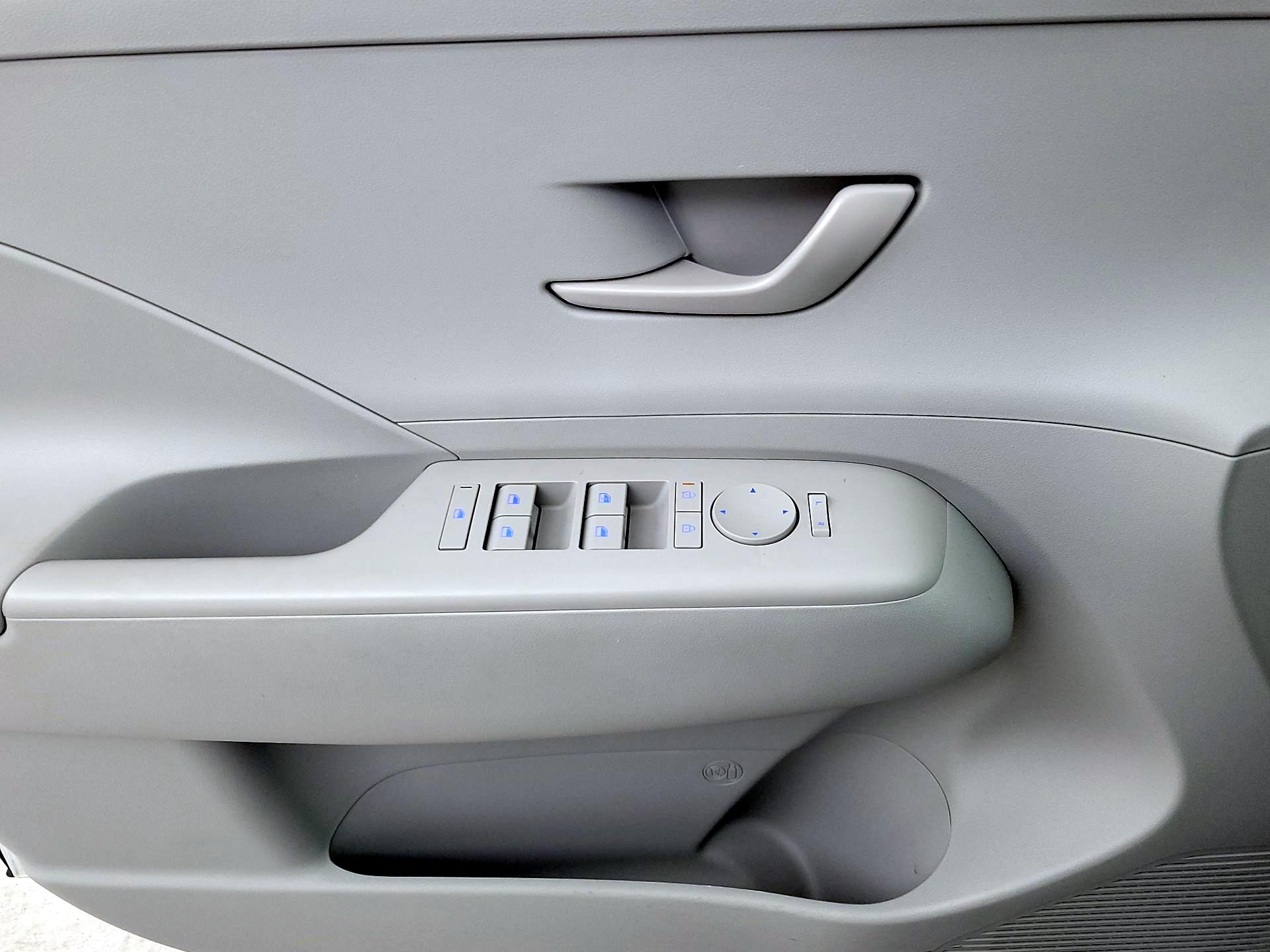 Thumbnail: 2025 Hyundai Kona - 12