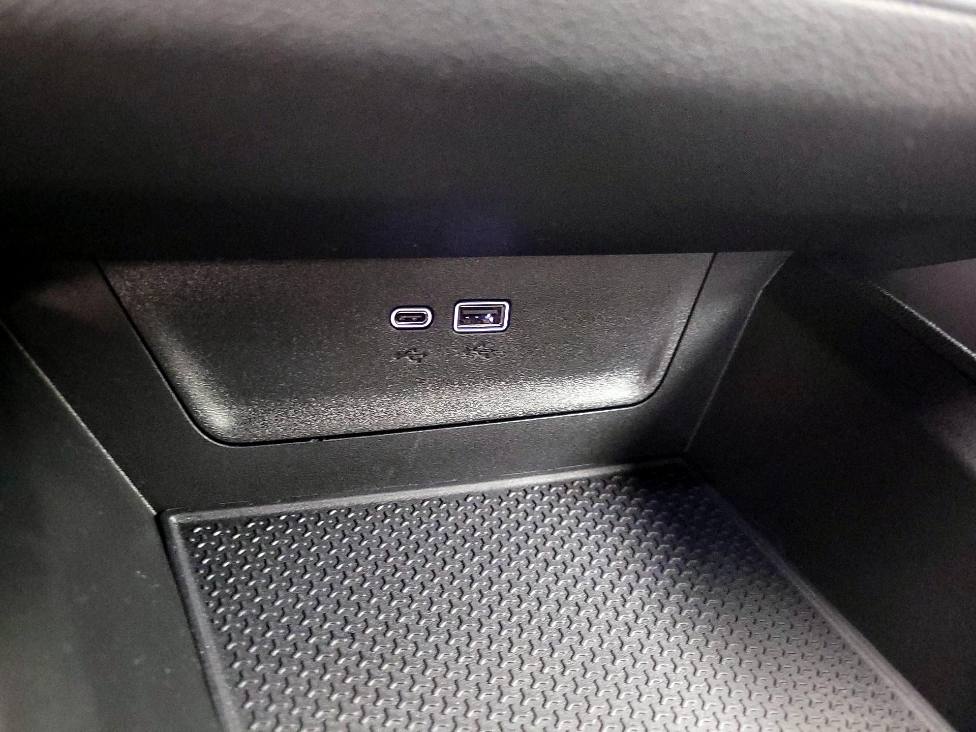 Thumbnail: 2025 Chevrolet Equinox - 18