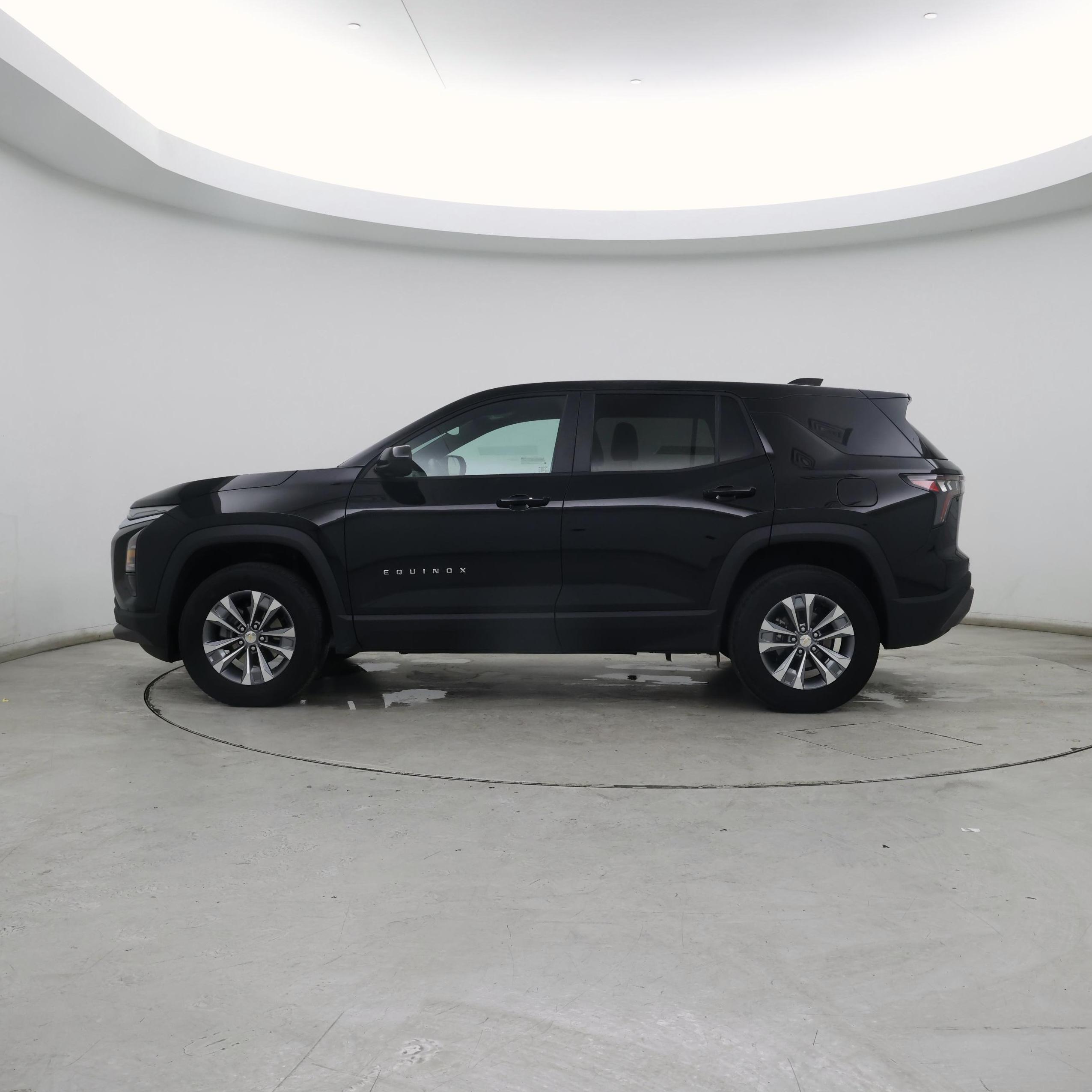 Thumbnail: 2025 Chevrolet Equinox - 3