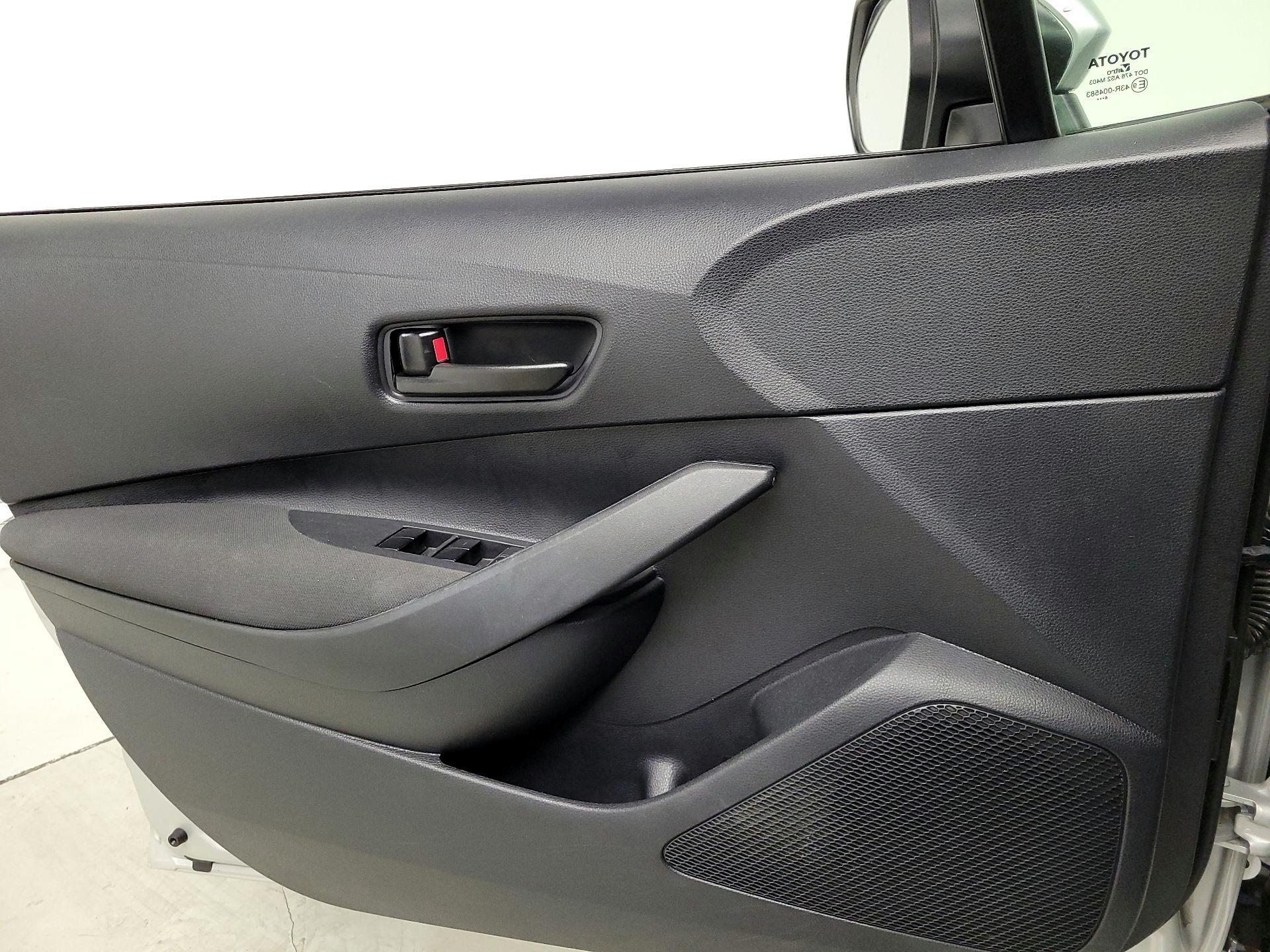 Thumbnail: 2025 Toyota Corolla - 12