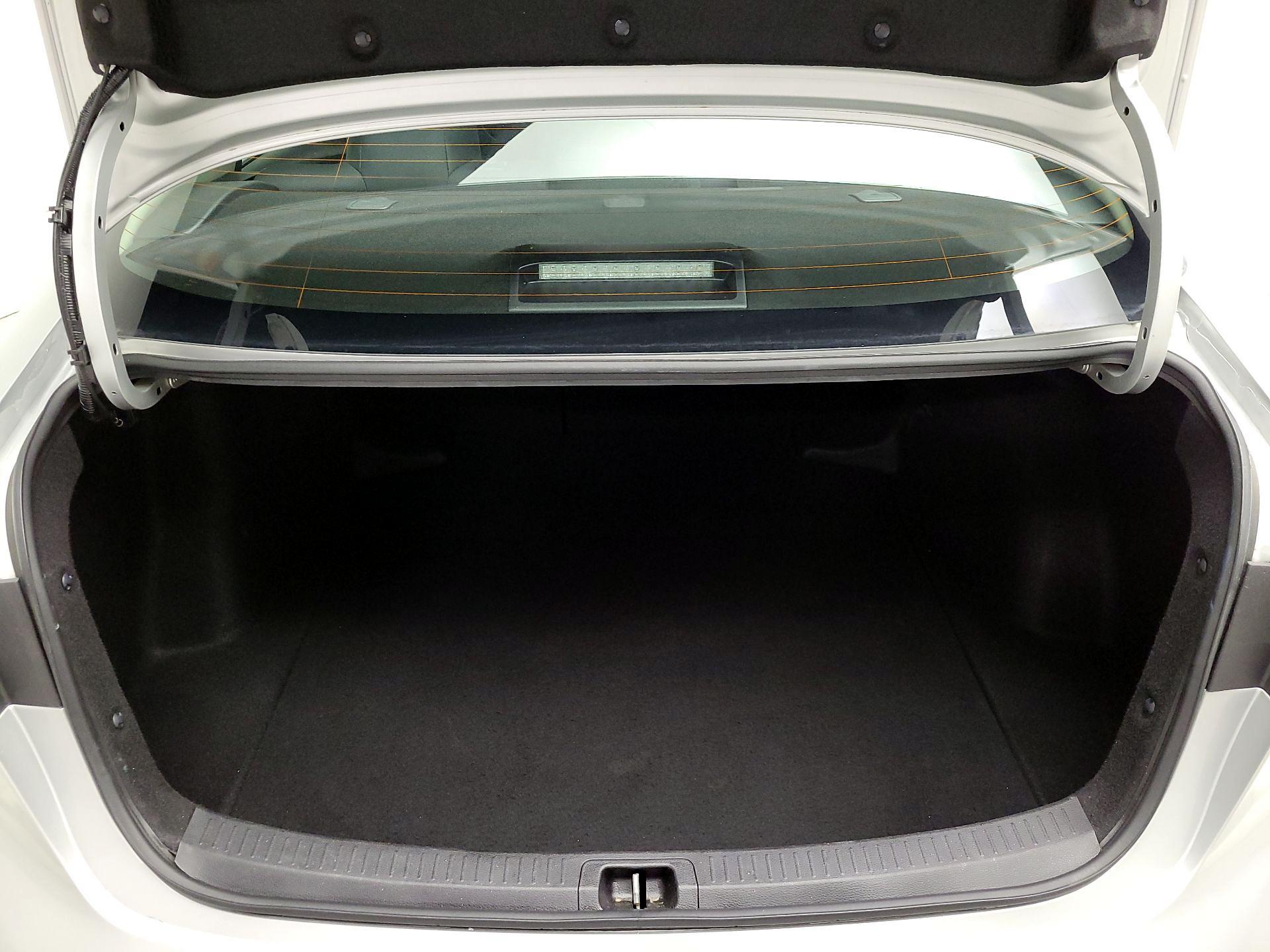 Thumbnail: 2025 Toyota Corolla - 20