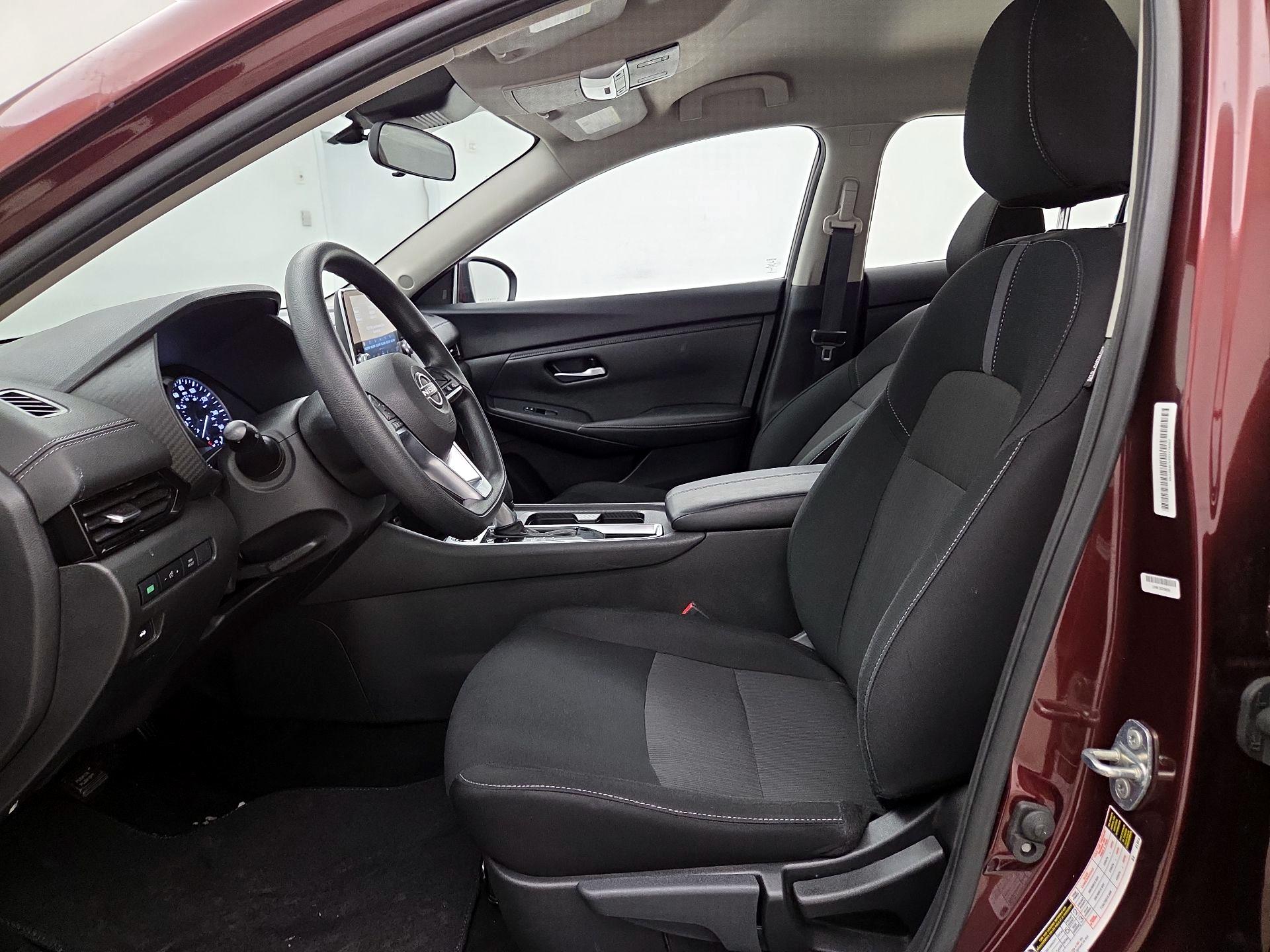 Thumbnail: 2025 Nissan Sentra - 11