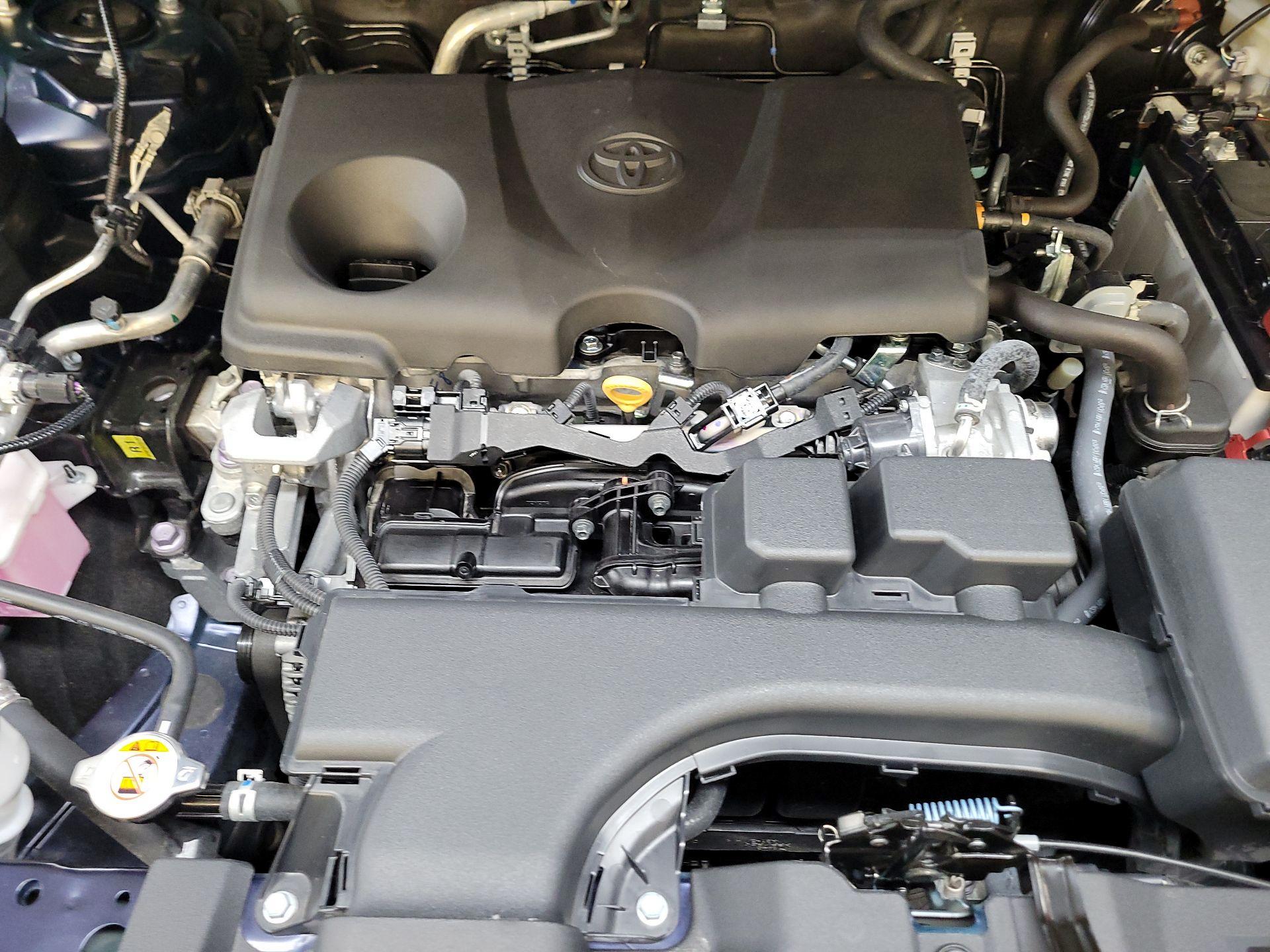 Thumbnail: 2025 Toyota RAV4 - 17