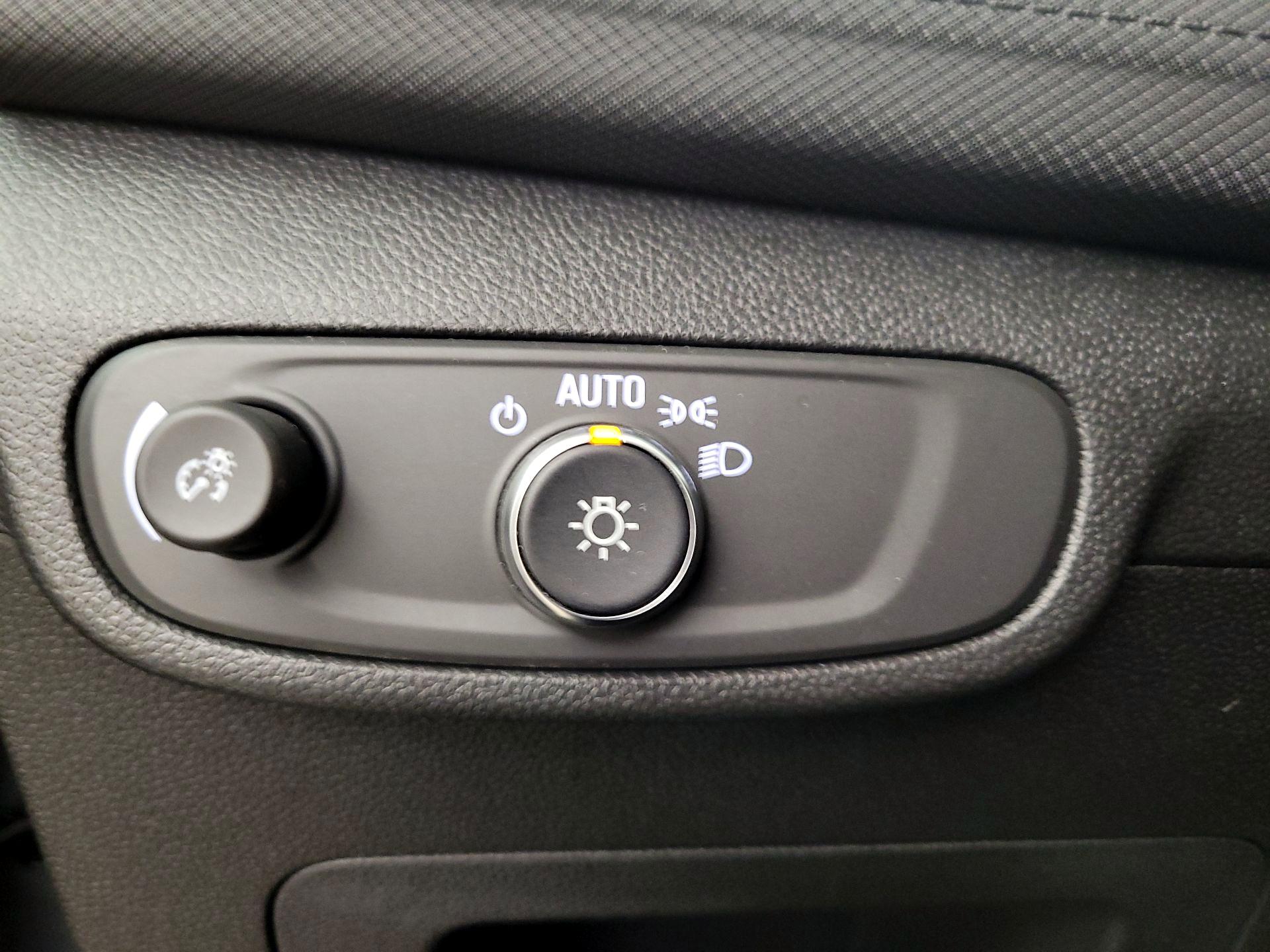 Thumbnail: 2025 Chevrolet TrailBlazer - 13