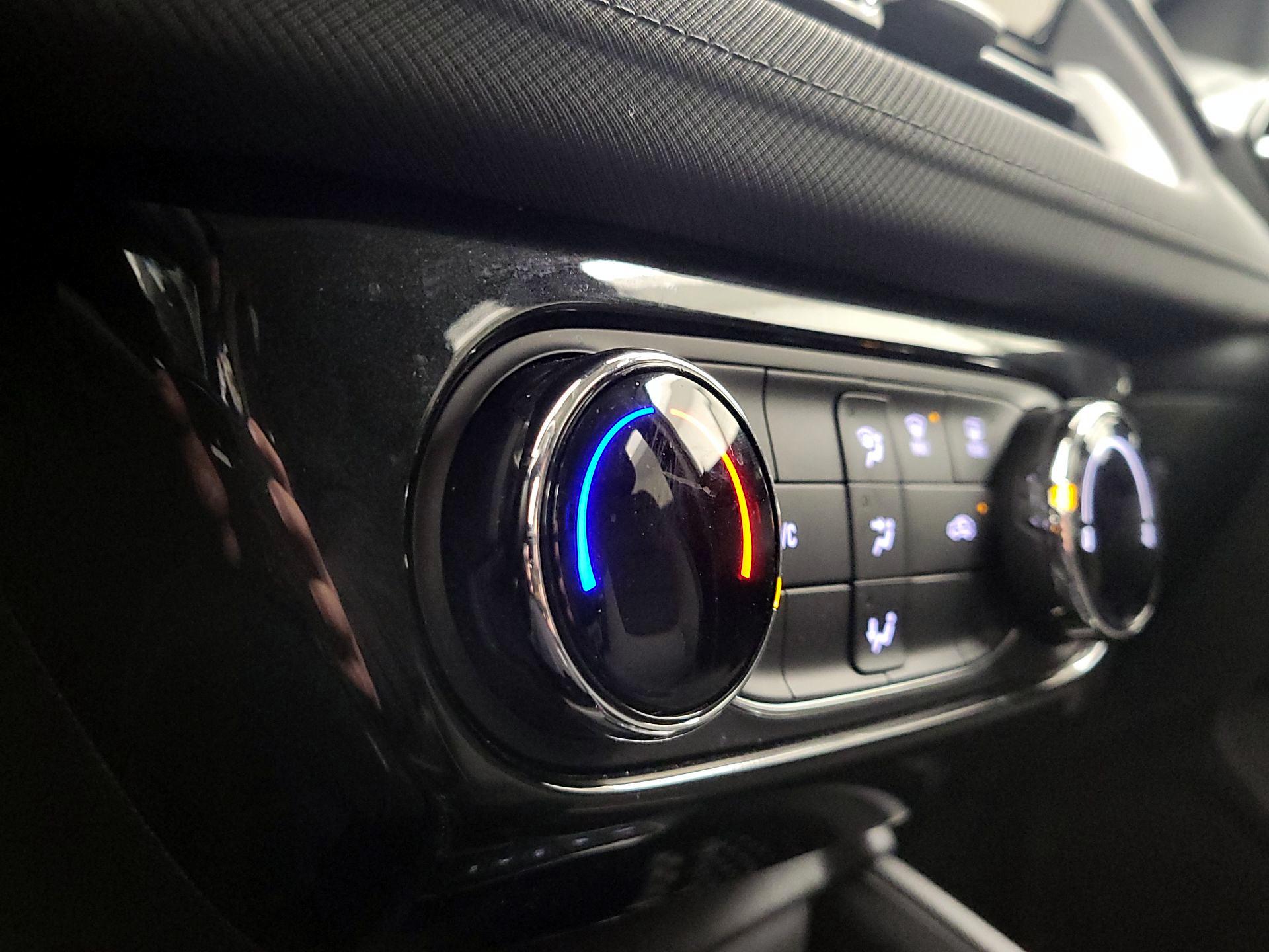 Thumbnail: 2025 Chevrolet TrailBlazer - 16