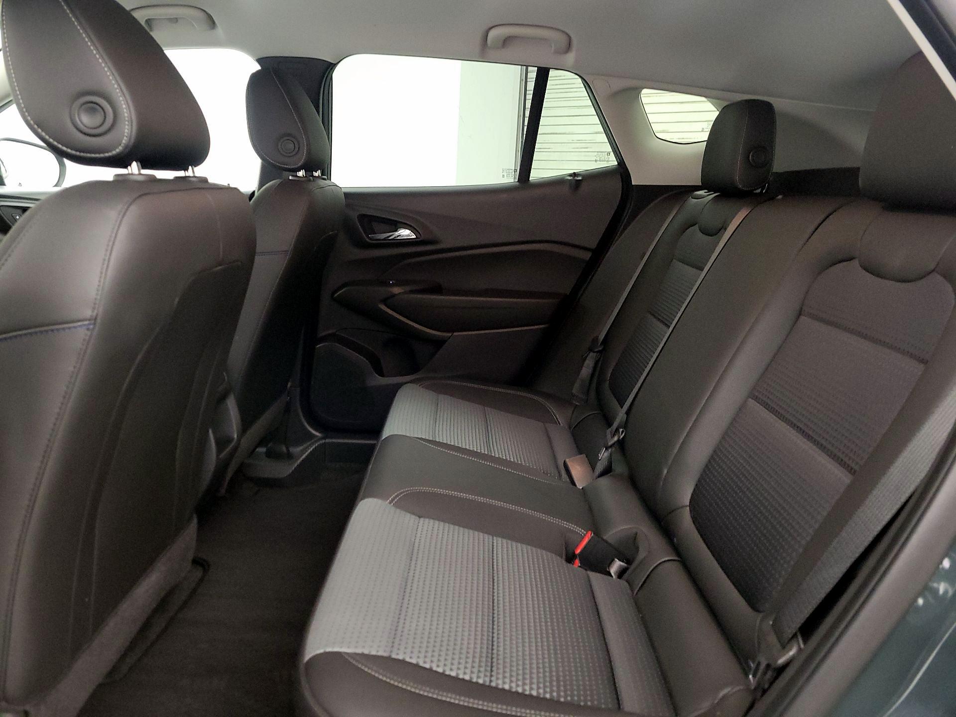 Thumbnail: 2025 Chevrolet Trax - 19