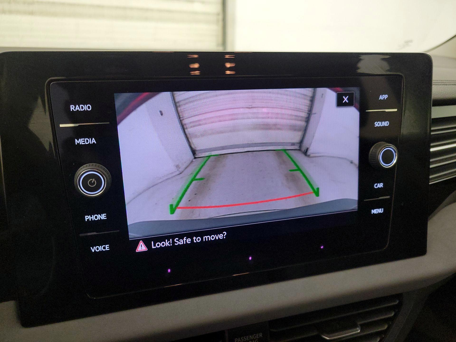 Thumbnail: 2025 Volkswagen Jetta - 14