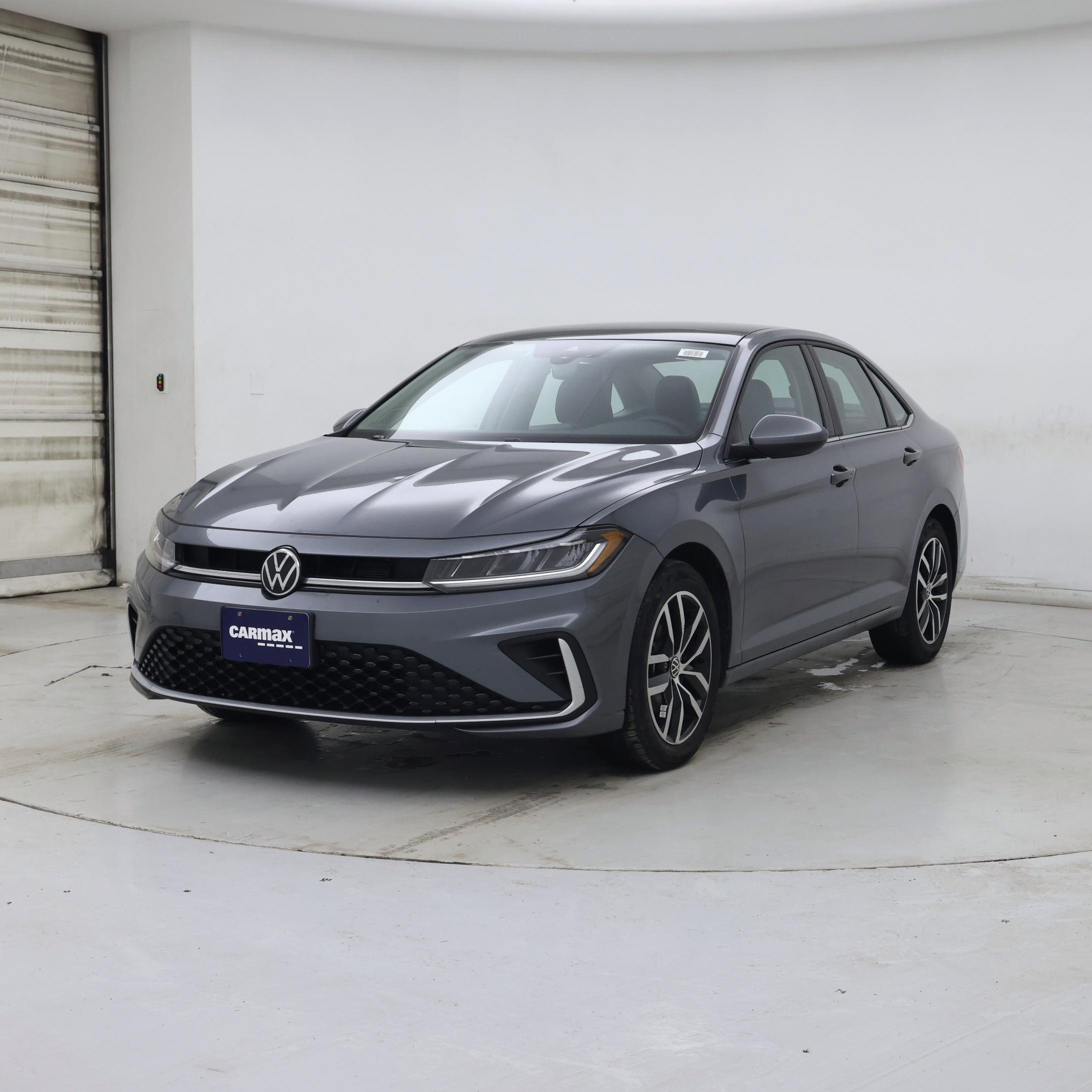 Thumbnail: 2025 Volkswagen Jetta - 4