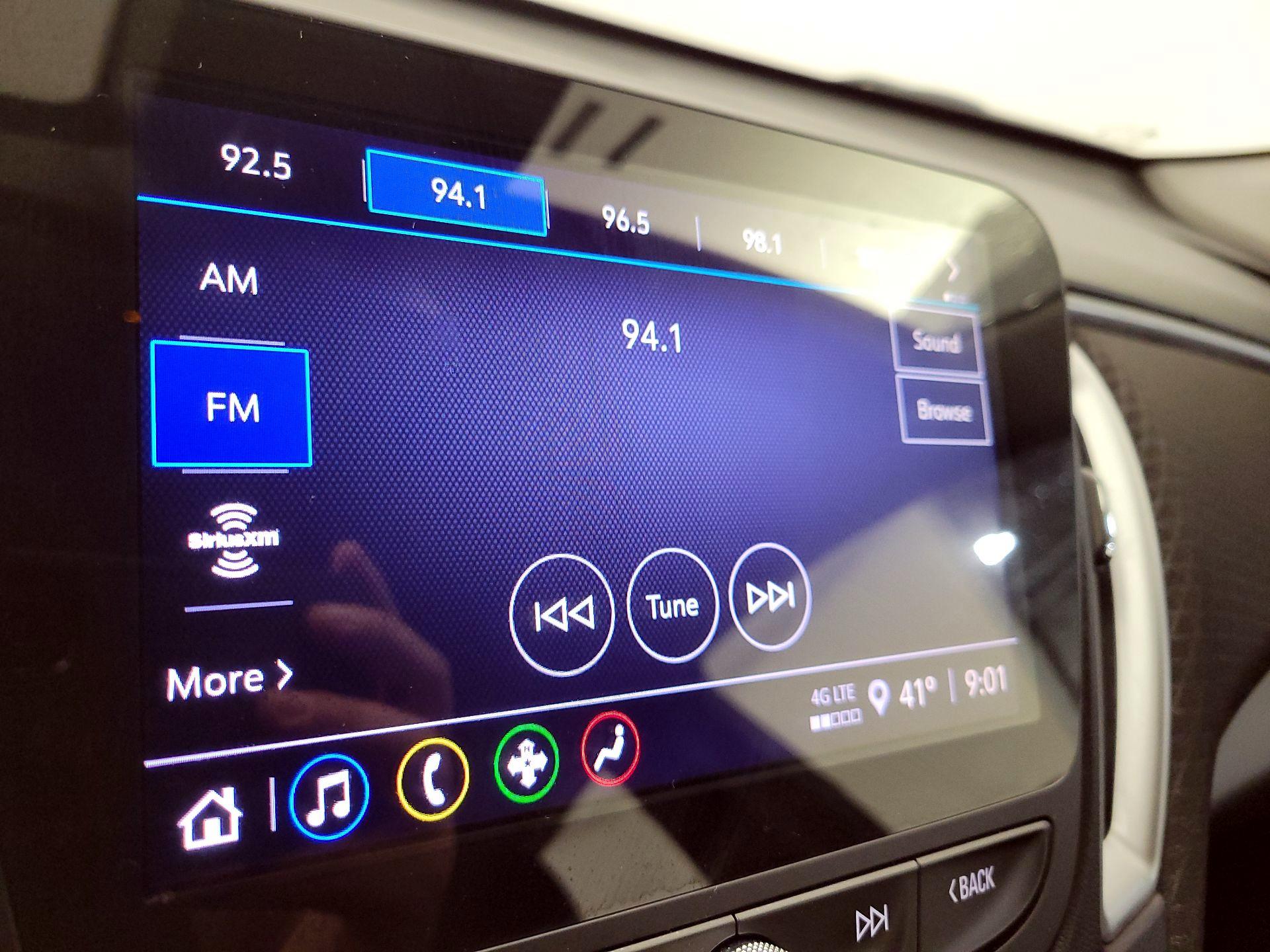 Thumbnail: 2024 Chevrolet Malibu - 15