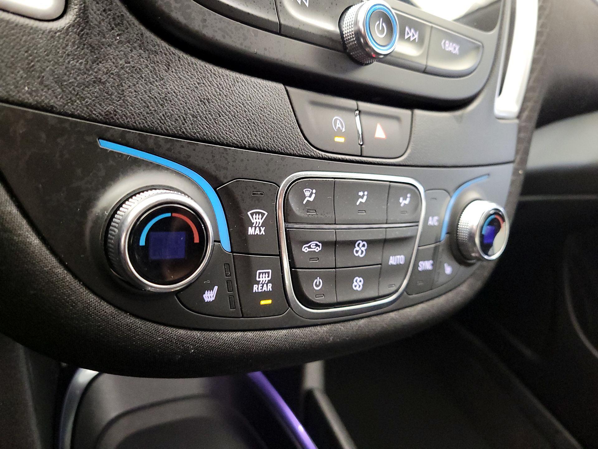 Thumbnail: 2024 Chevrolet Malibu - 16