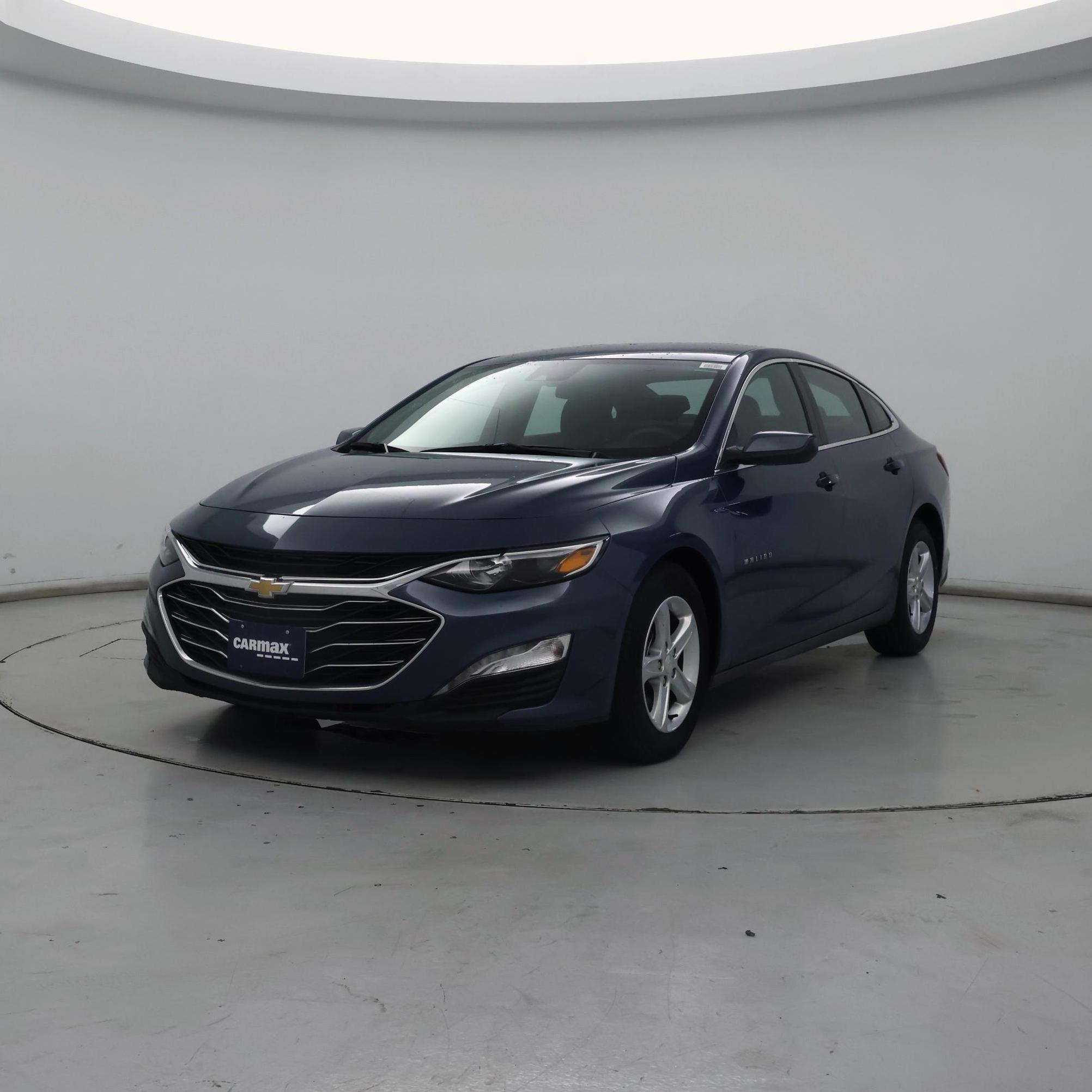 Thumbnail: 2024 Chevrolet Malibu - 4