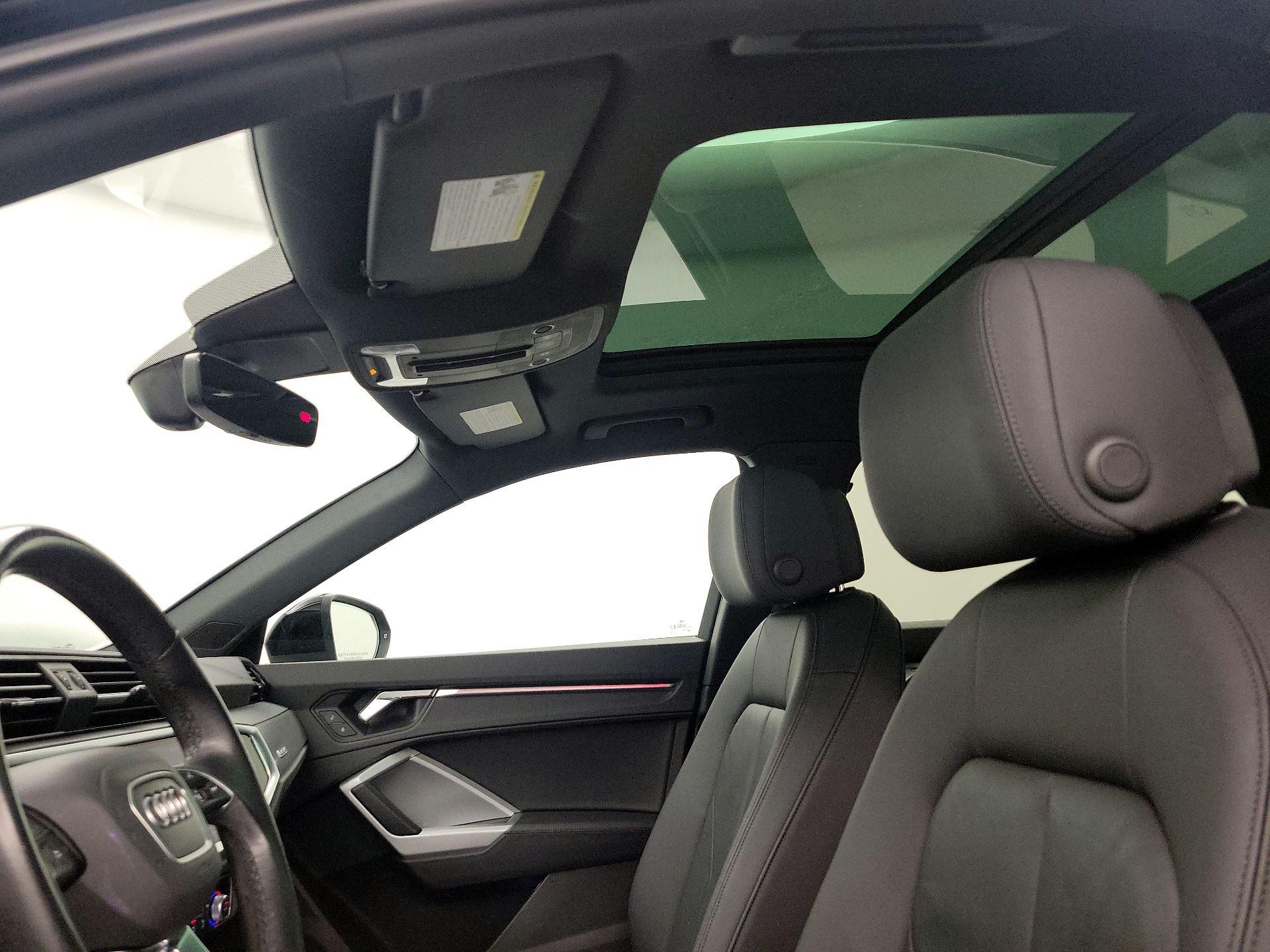 Thumbnail: 2021 Audi Q3 - 19