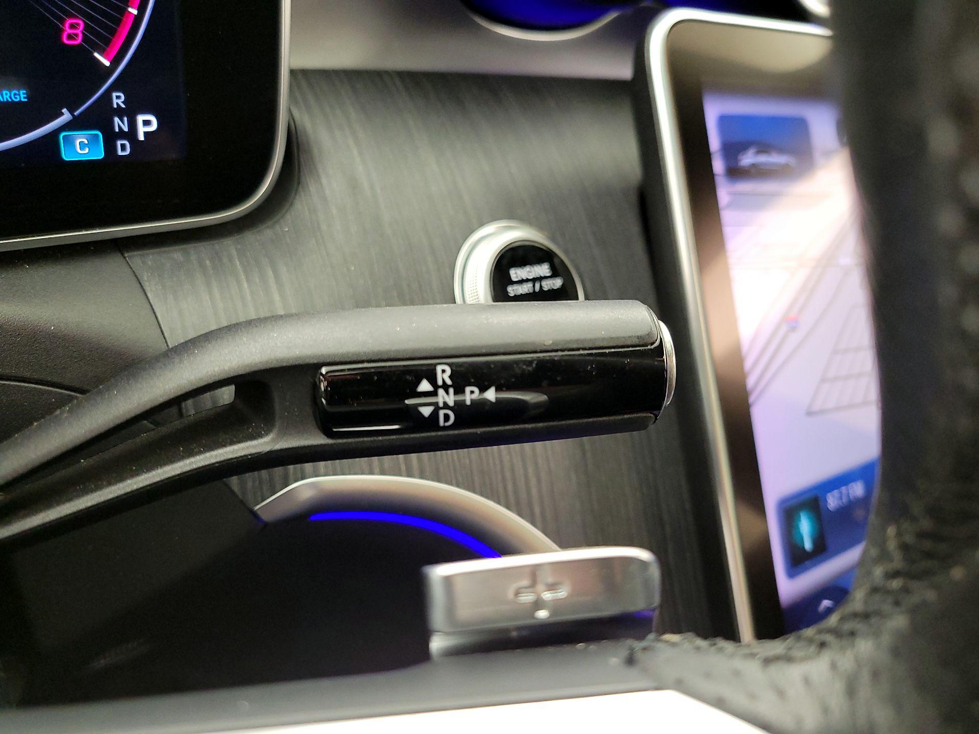 Thumbnail: 2023 Mercedes-Benz C-Class - 18