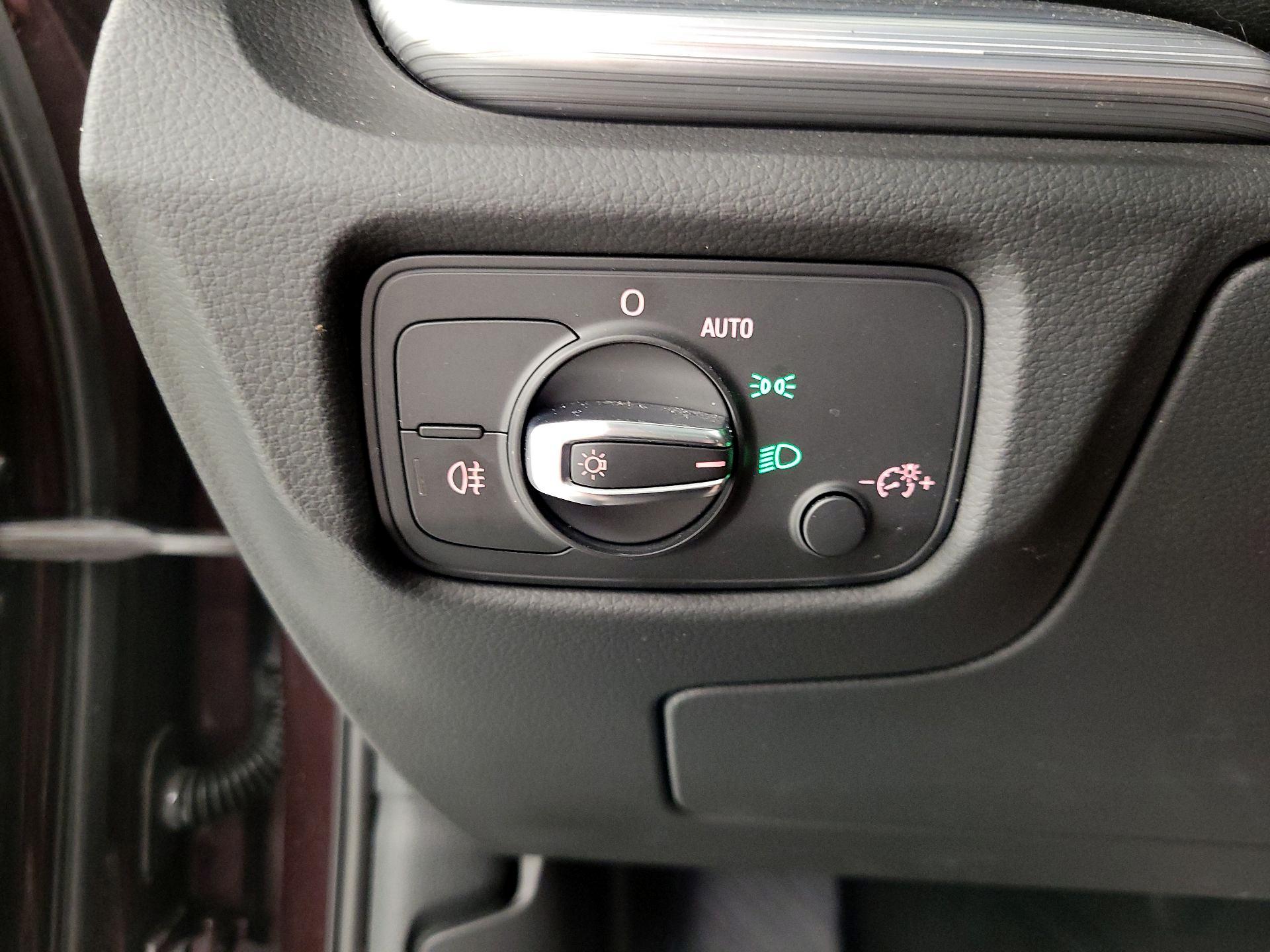 Thumbnail: 2015 Audi A3 - 13