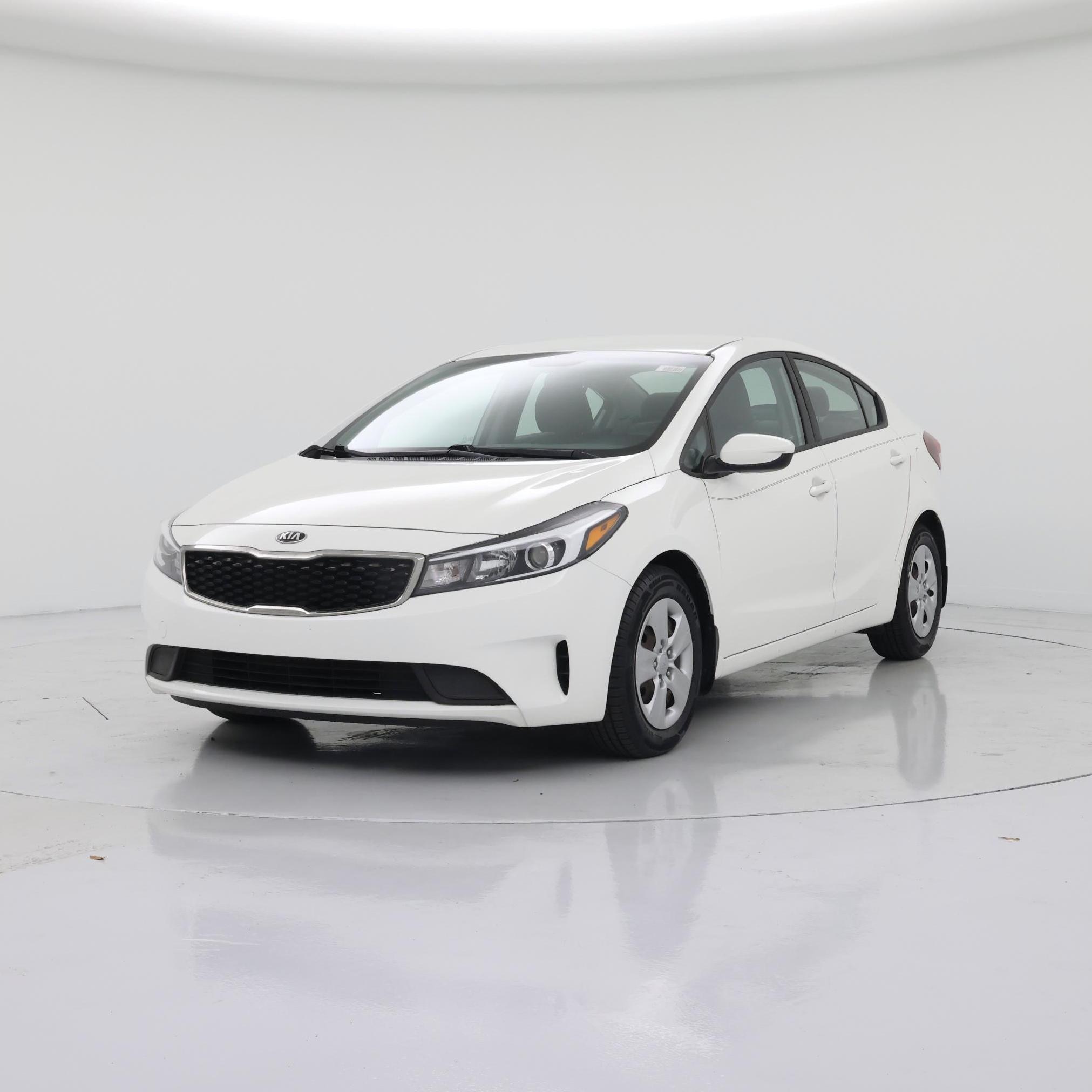 Thumbnail: 2017 Kia Forte - 4