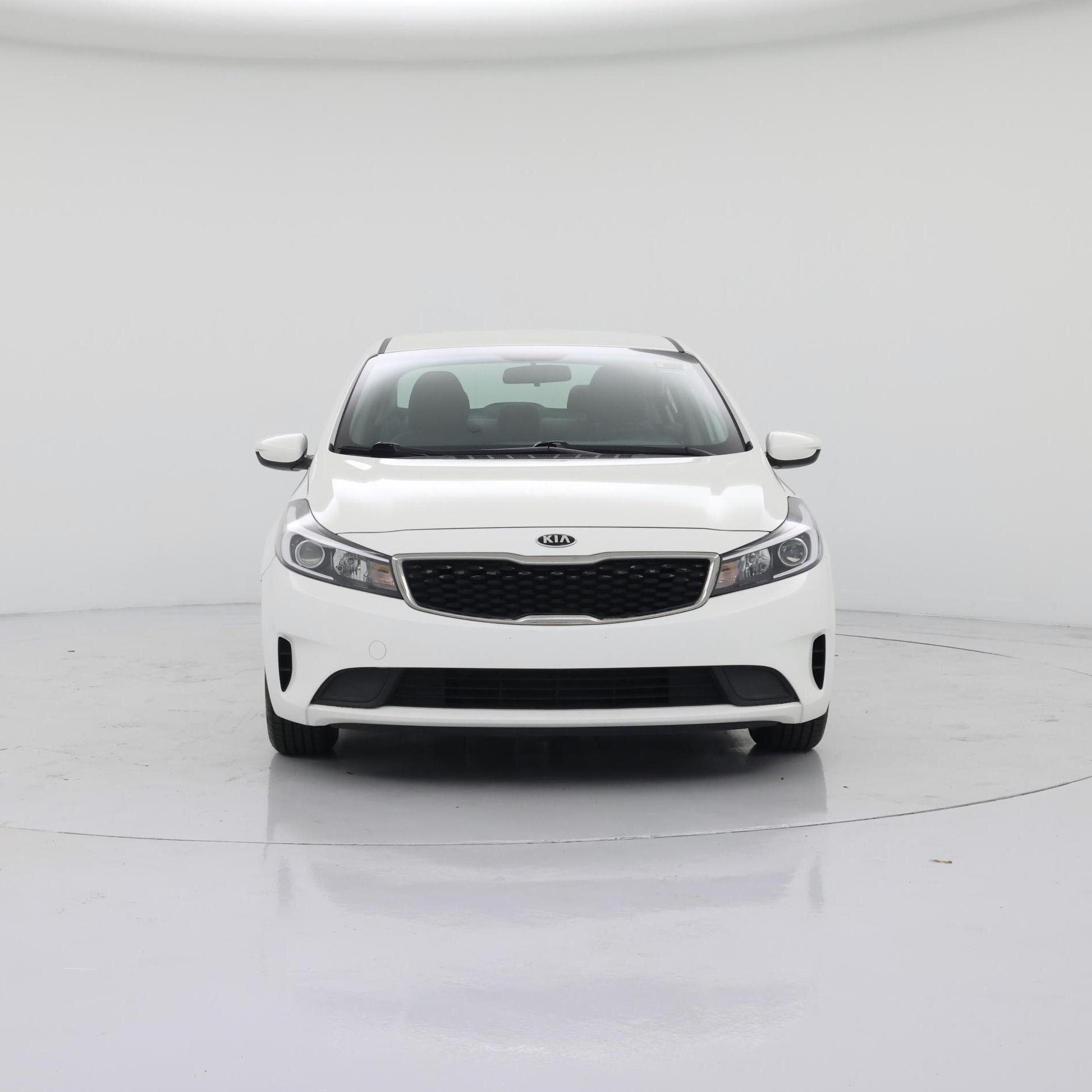 Thumbnail: 2017 Kia Forte - 5