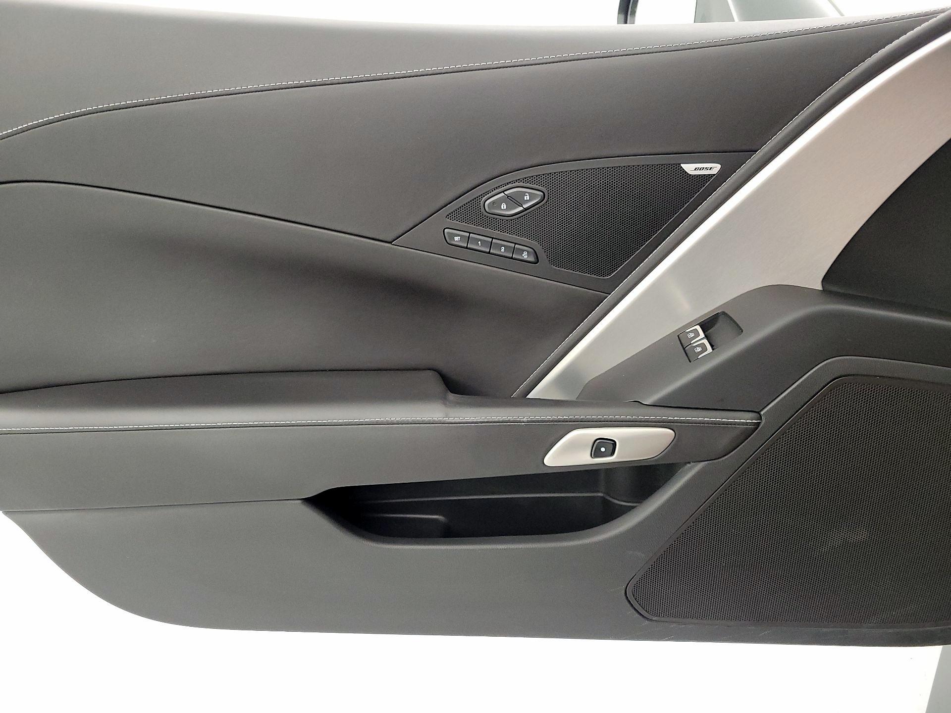 Thumbnail: 2017 Chevrolet Corvette - 12