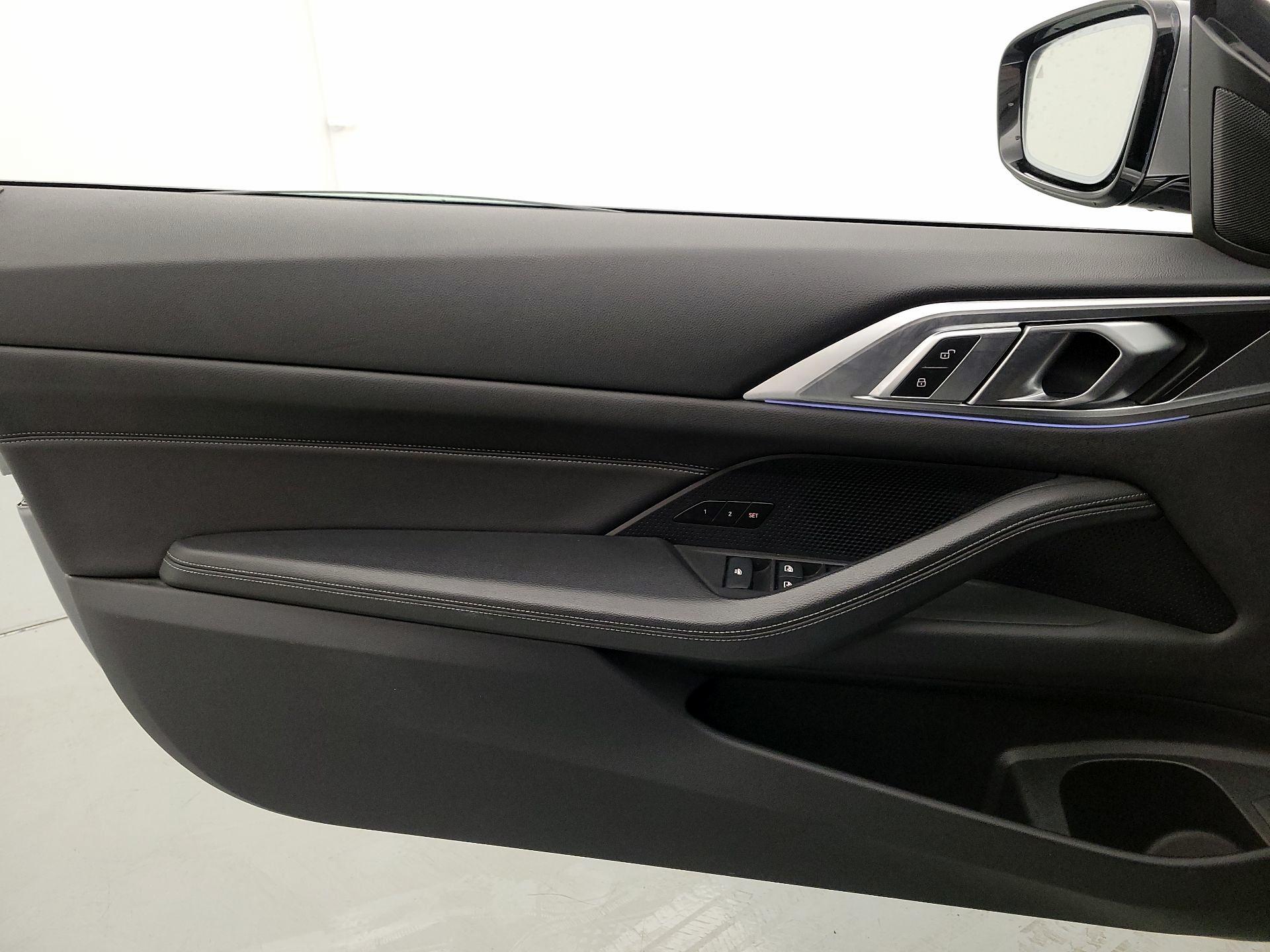 Thumbnail: 2025 BMW 4 Series - 12