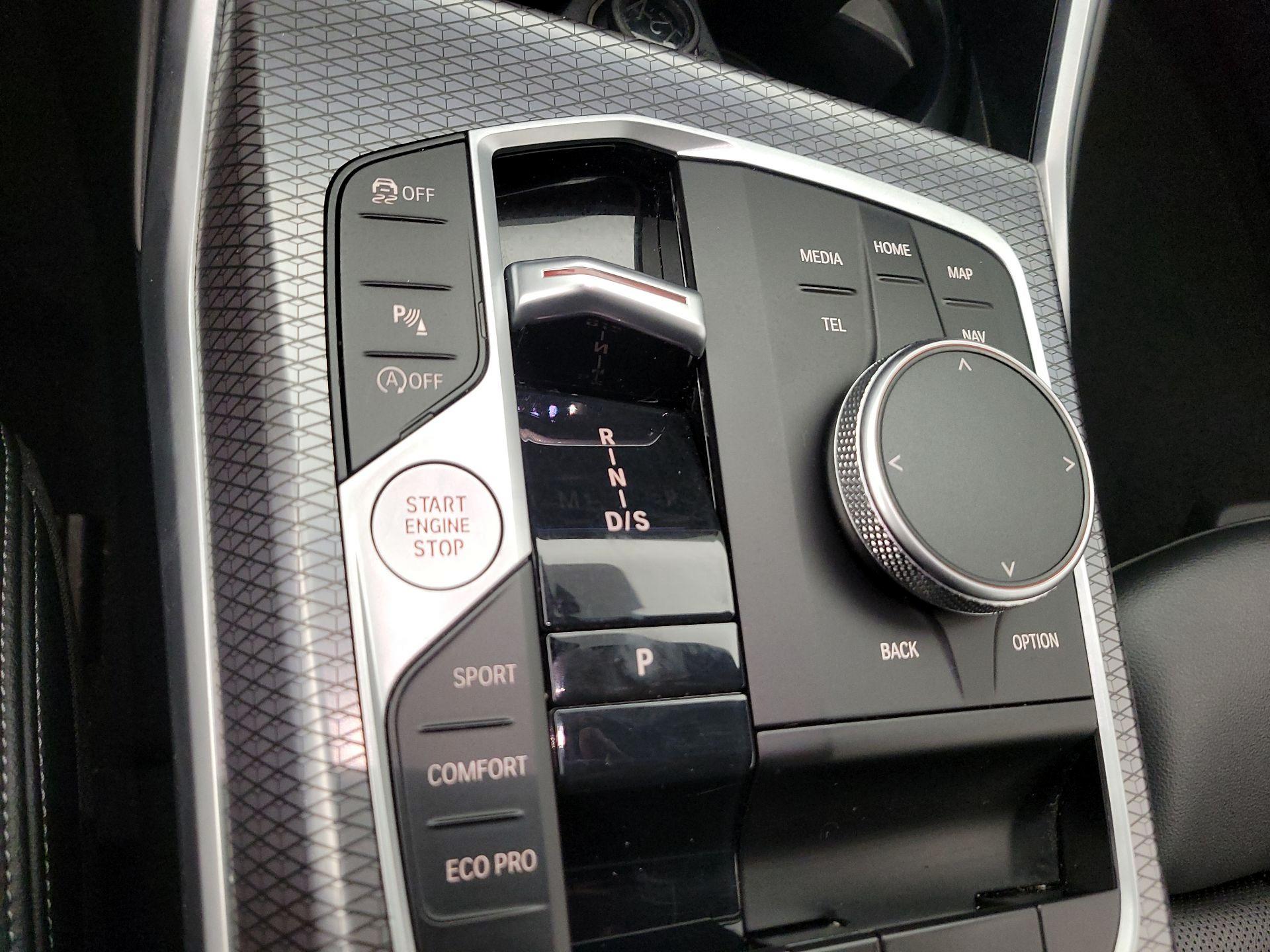 Thumbnail: 2025 BMW 4 Series - 17