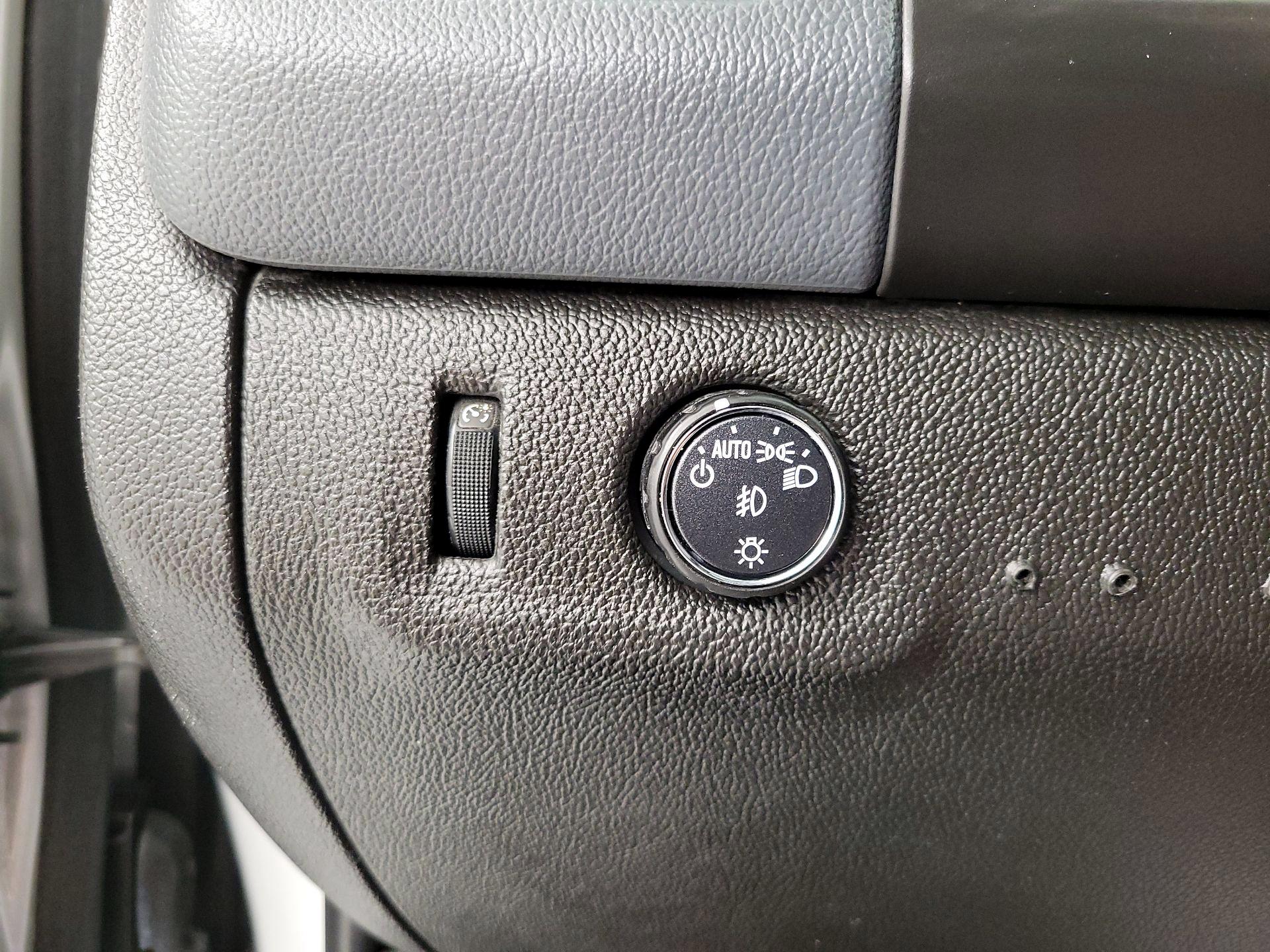 Thumbnail: 2016 Chevrolet Colorado - 13