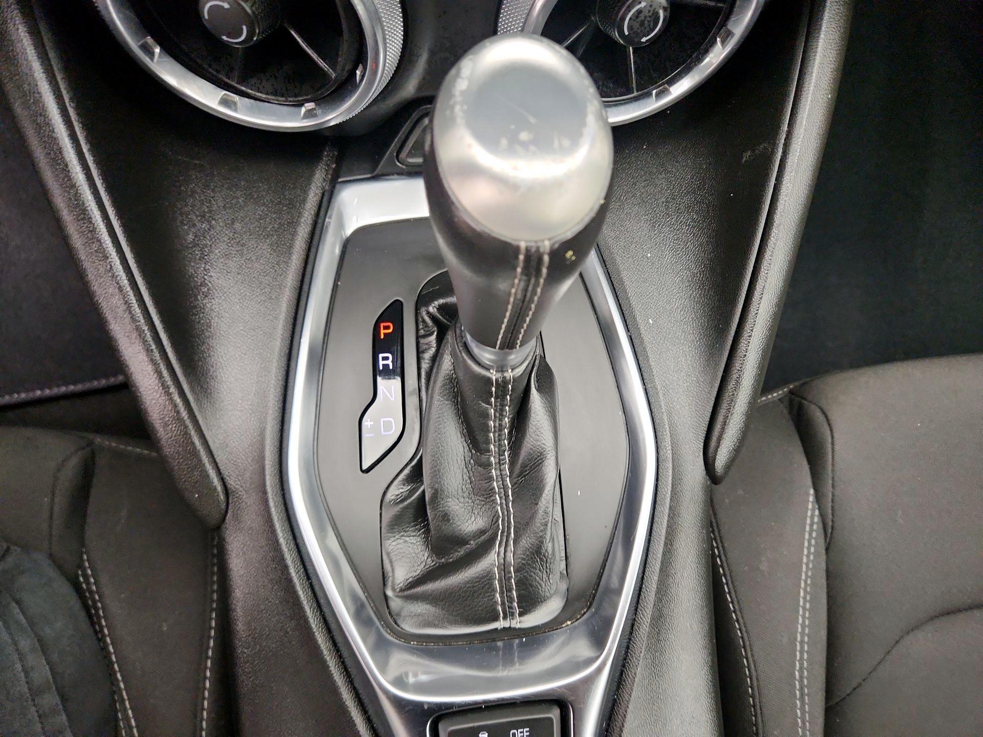 Thumbnail: 2023 Chevrolet Camaro - 17