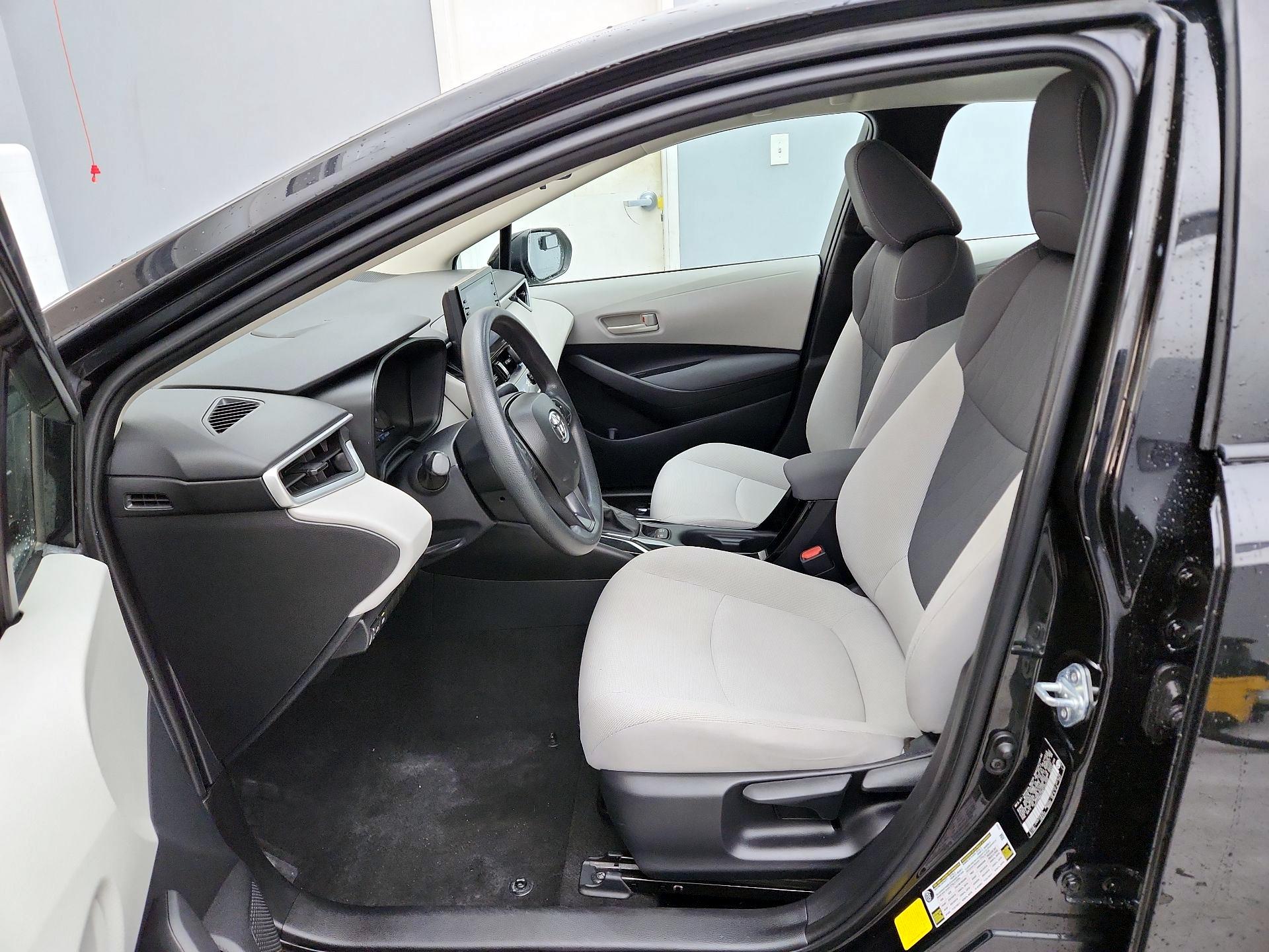 Thumbnail: 2022 Toyota Corolla - 11