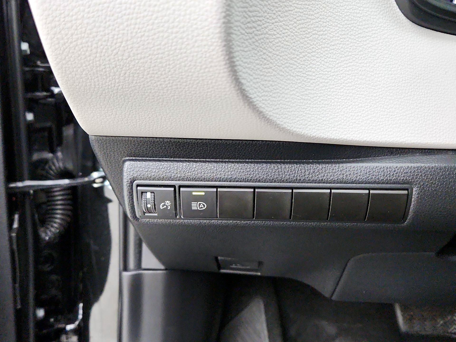 Thumbnail: 2022 Toyota Corolla - 13