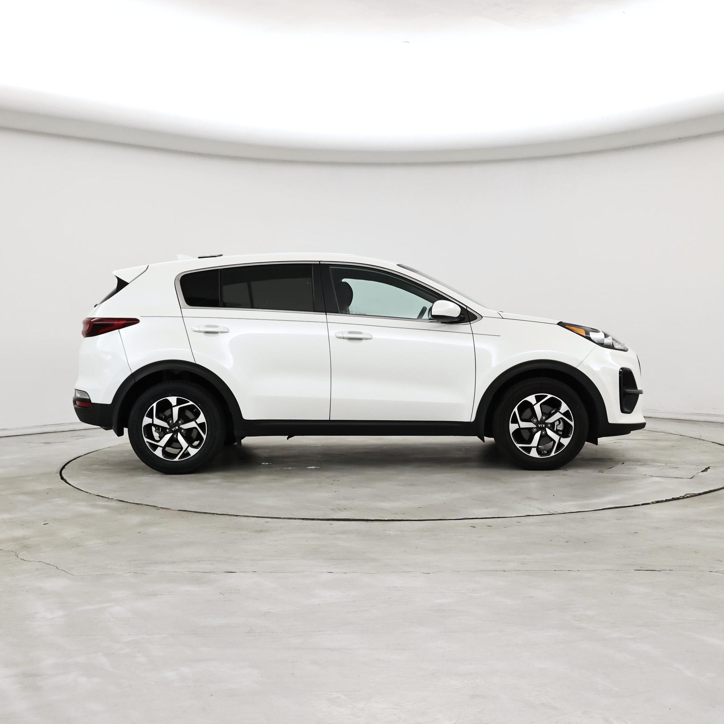 Thumbnail: 2022 Kia Sportage - 7