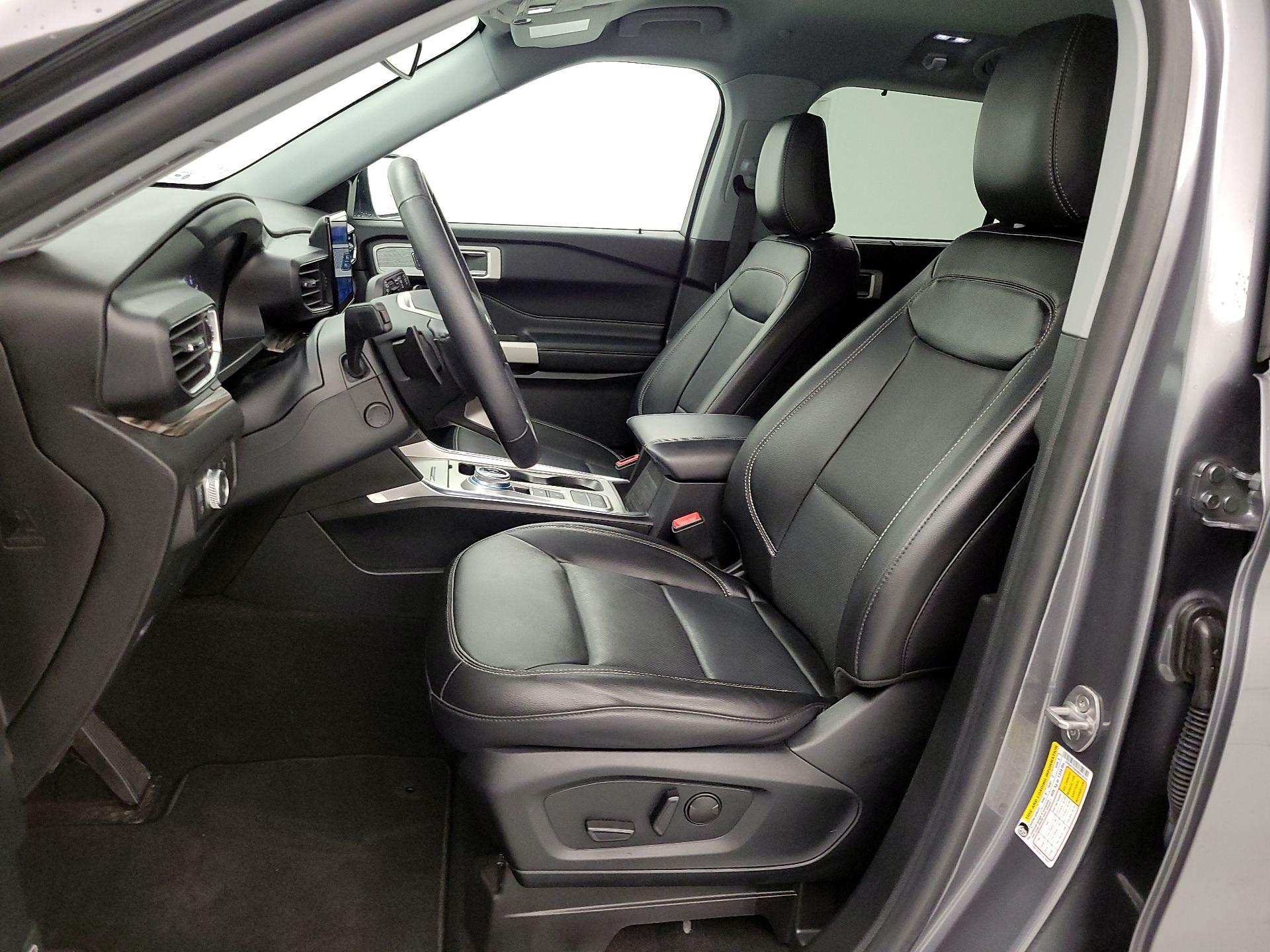 Thumbnail: 2021 Ford Explorer - 11