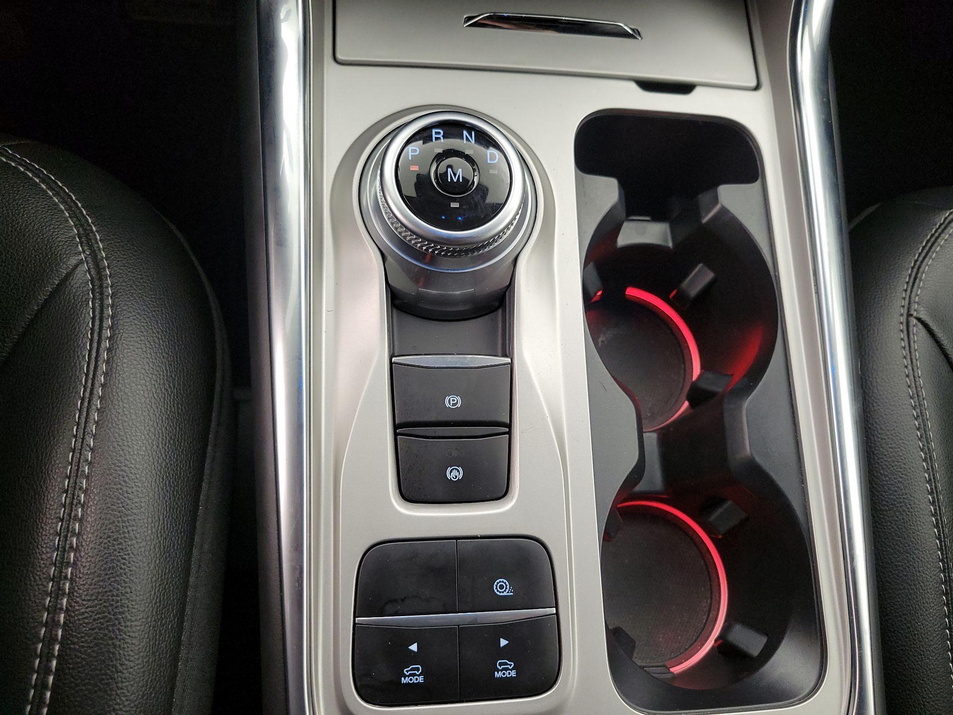 Thumbnail: 2021 Ford Explorer - 18