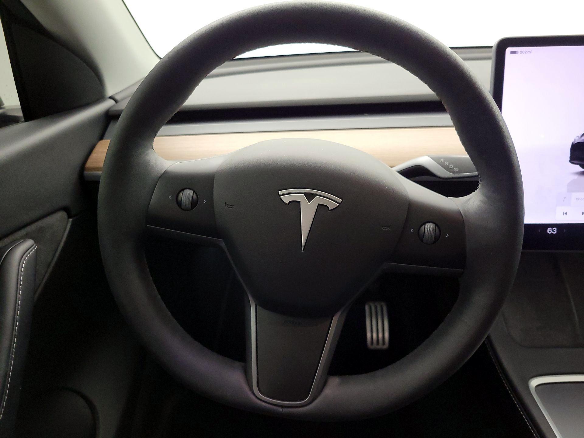 Thumbnail: 2022 Tesla Model Y - 10