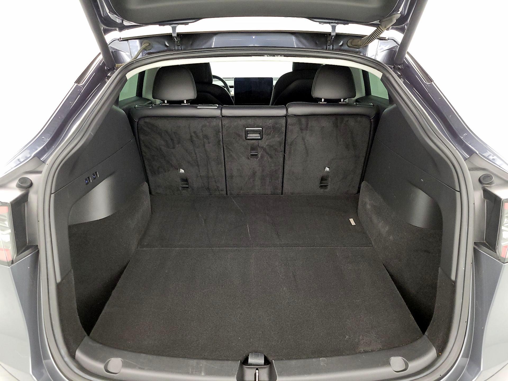 Thumbnail: 2022 Tesla Model Y - 20