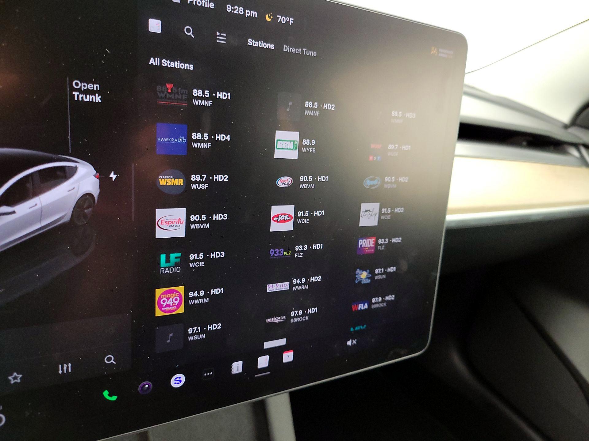 Thumbnail: 2023 Tesla Model 3 - 15