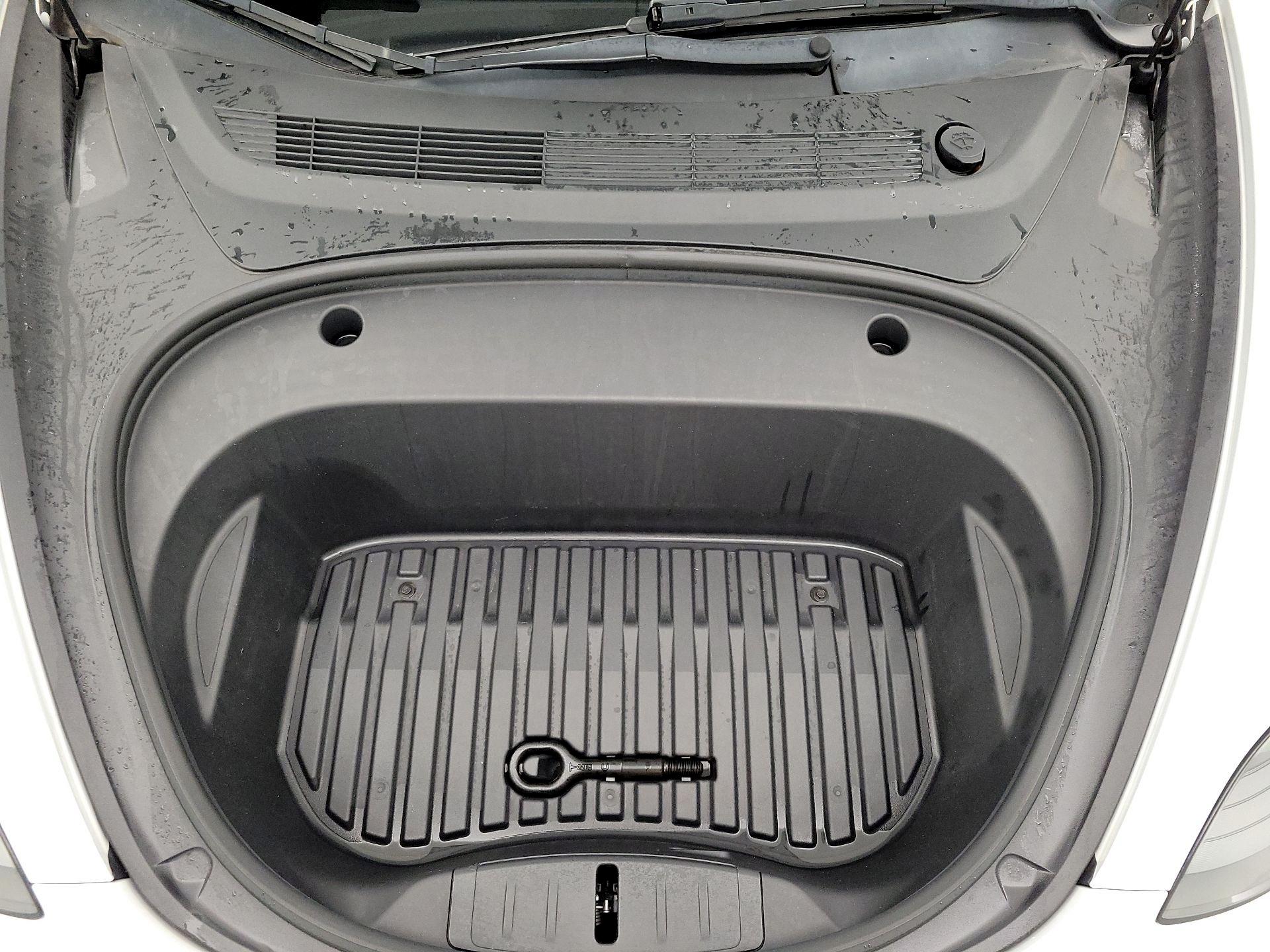 Thumbnail: 2023 Tesla Model 3 - 20