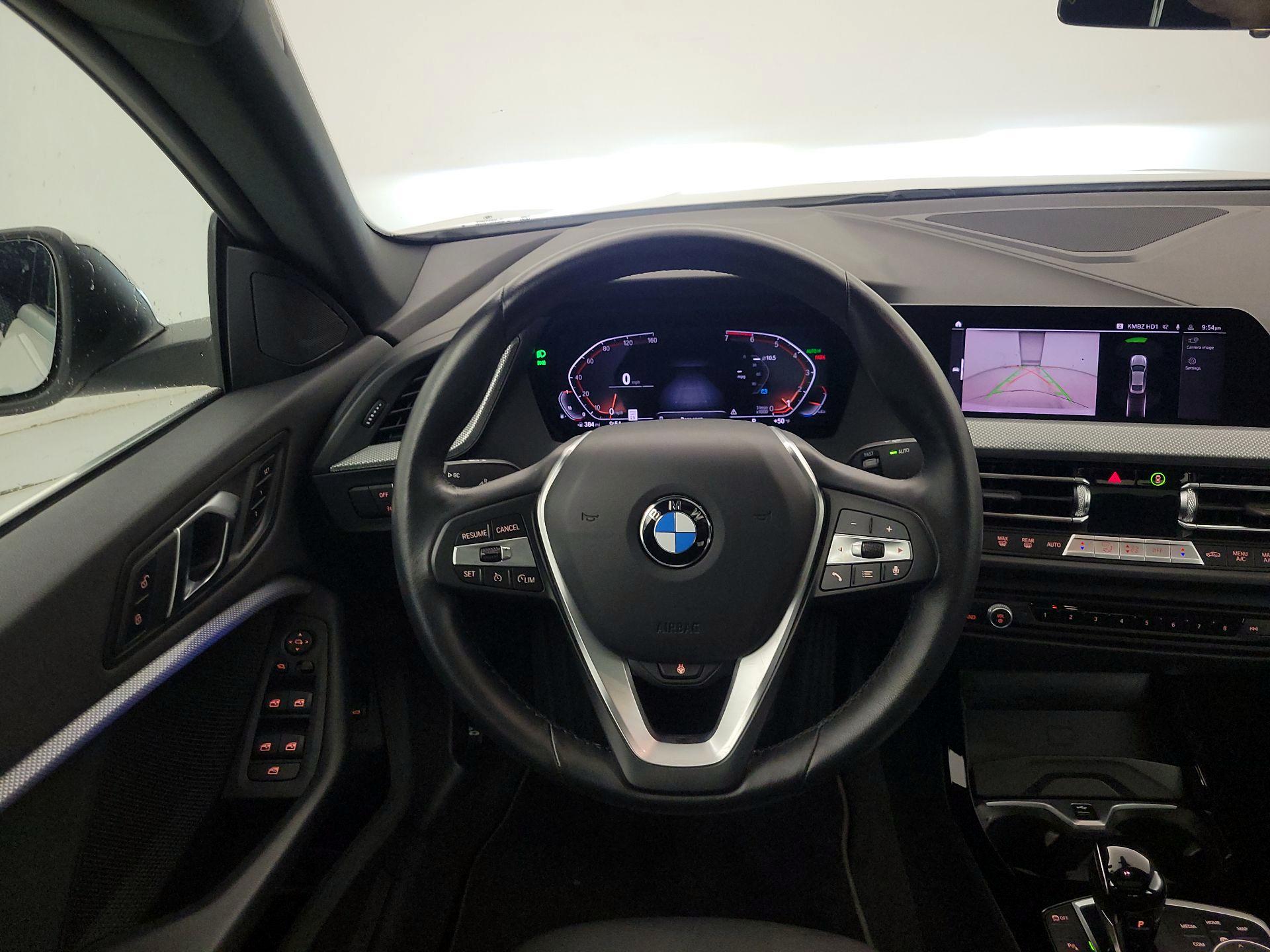 Thumbnail: 2024 BMW 2 Series - 10