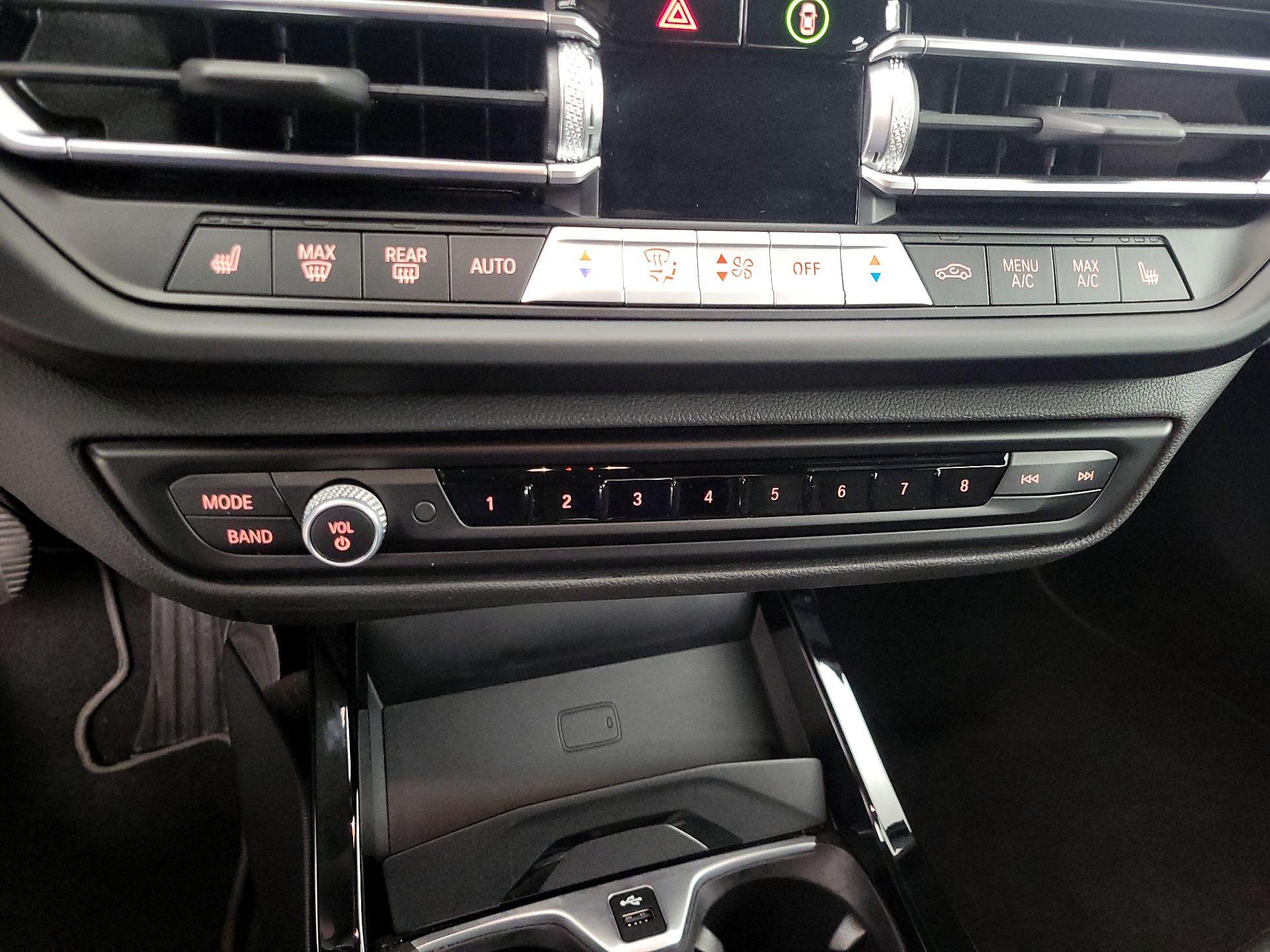 Thumbnail: 2024 BMW 2 Series - 16