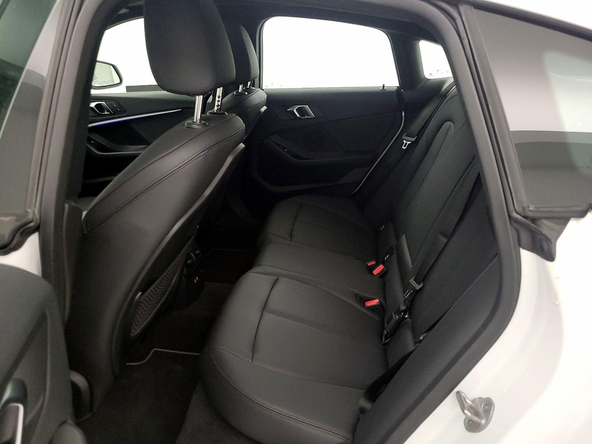 Thumbnail: 2024 BMW 2 Series - 20