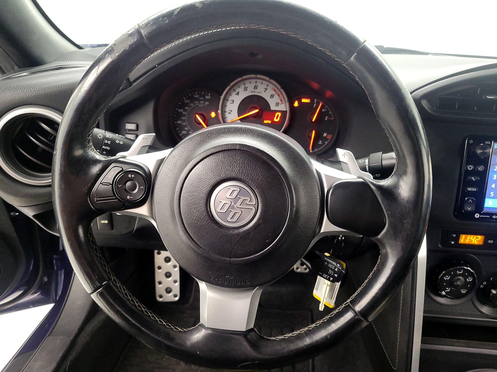 Thumbnail: 2017 Toyota 86 - 10