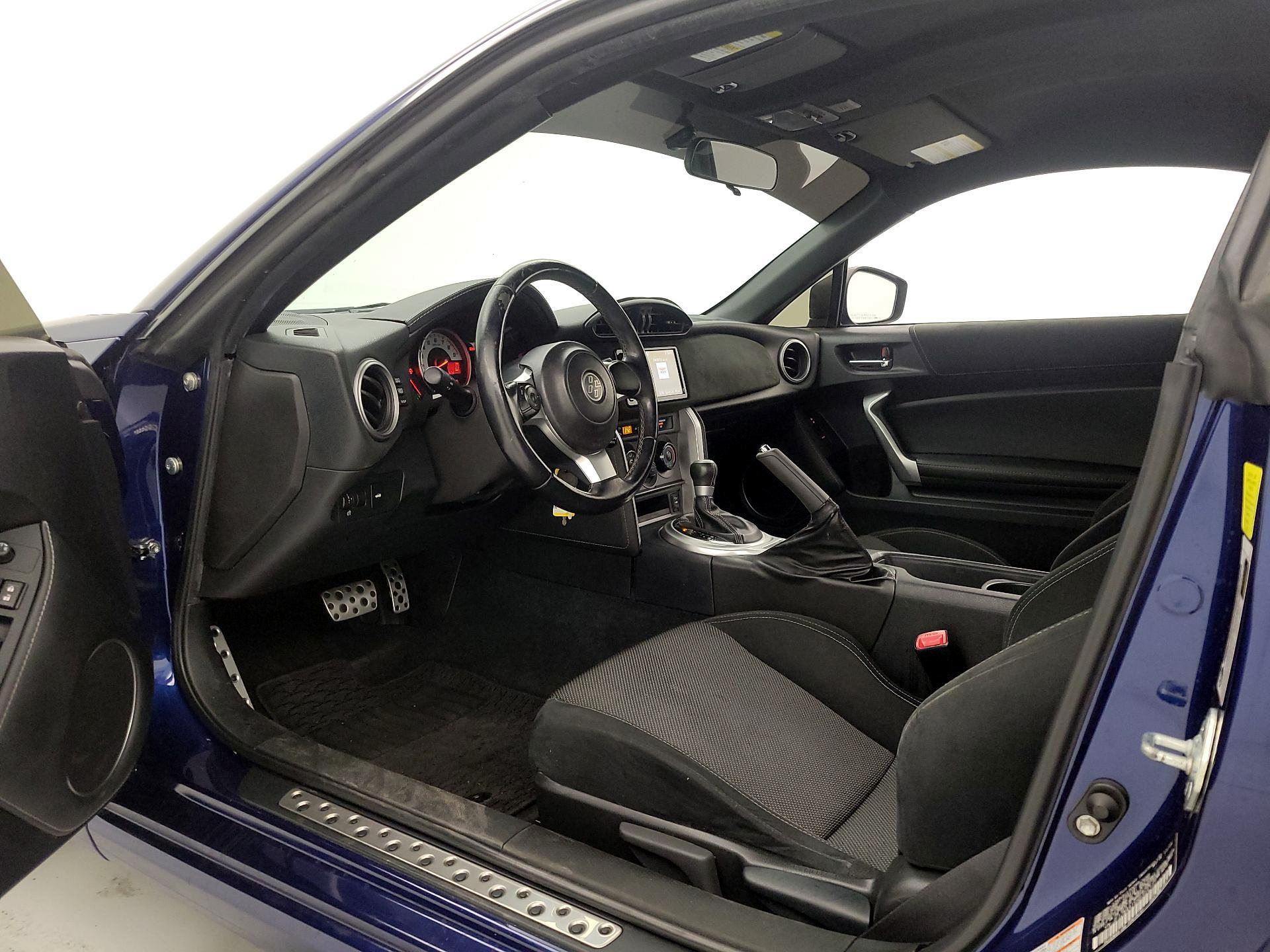 Thumbnail: 2017 Toyota 86 - 11