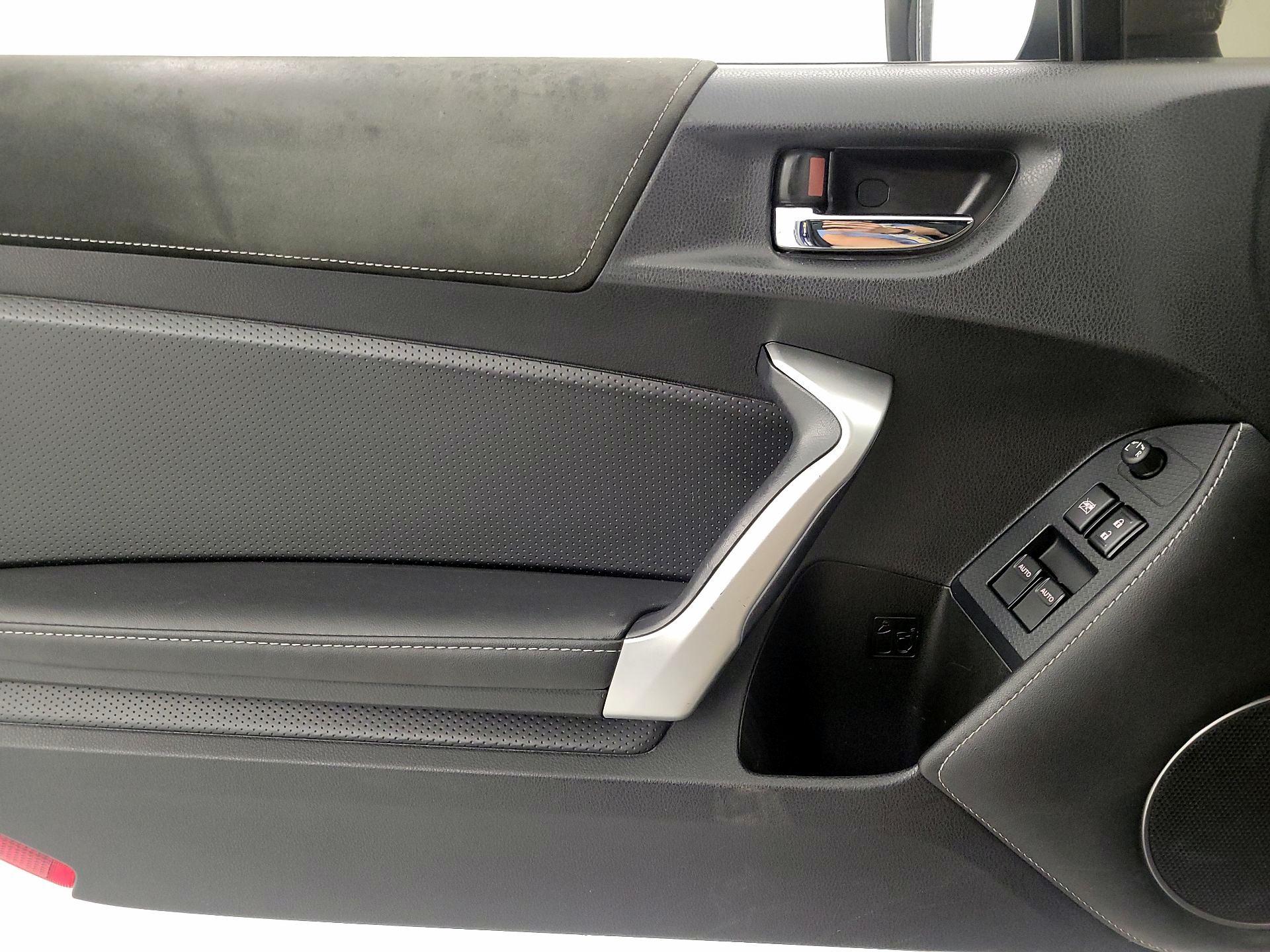 Thumbnail: 2017 Toyota 86 - 12