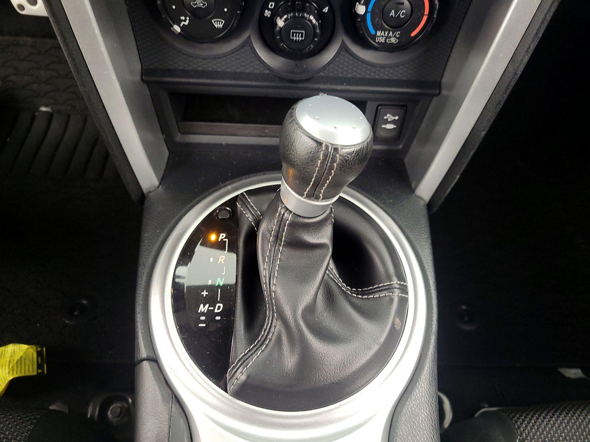 Thumbnail: 2017 Toyota 86 - 17