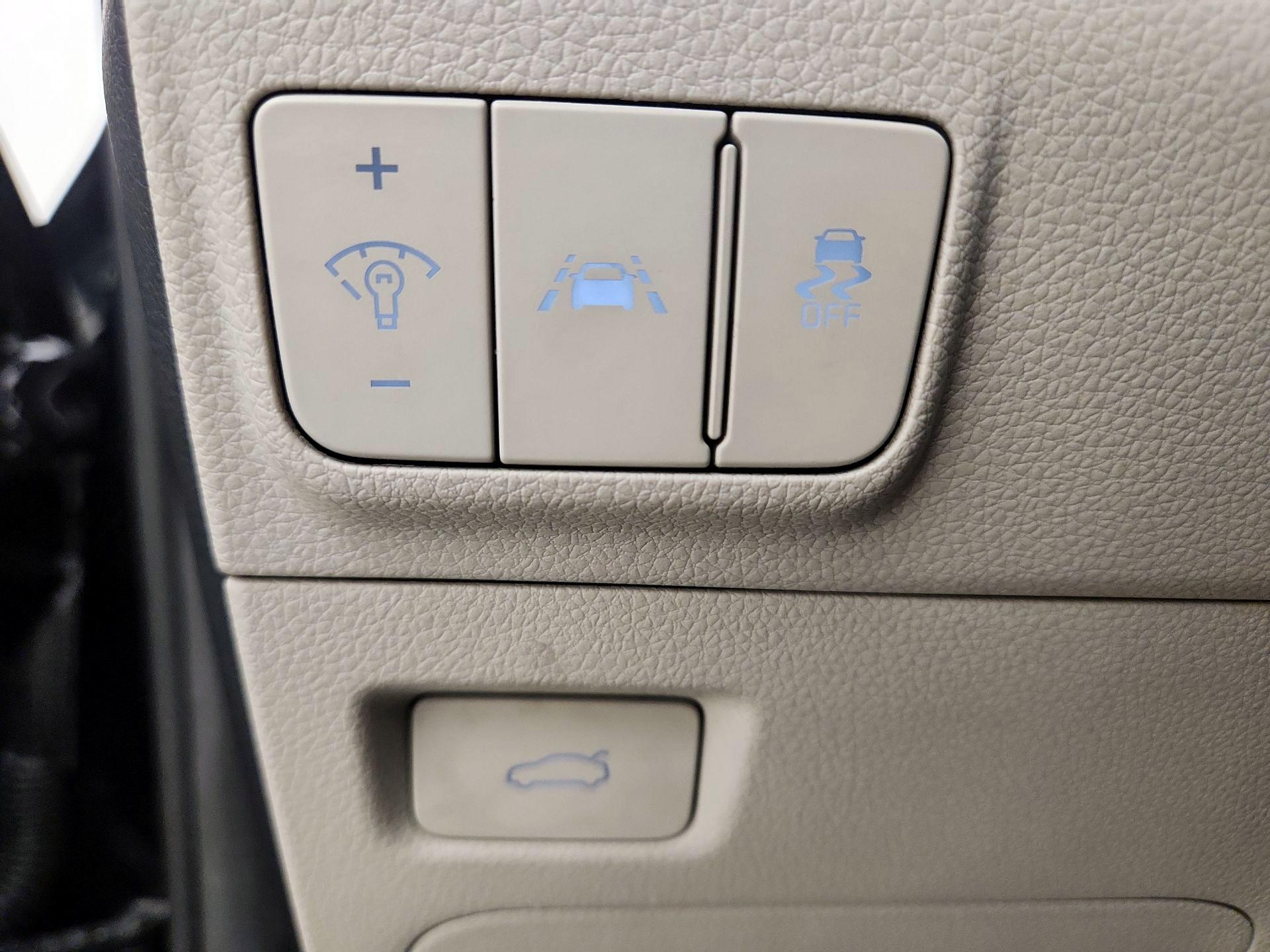 Thumbnail: 2021 Kia K5 - 13