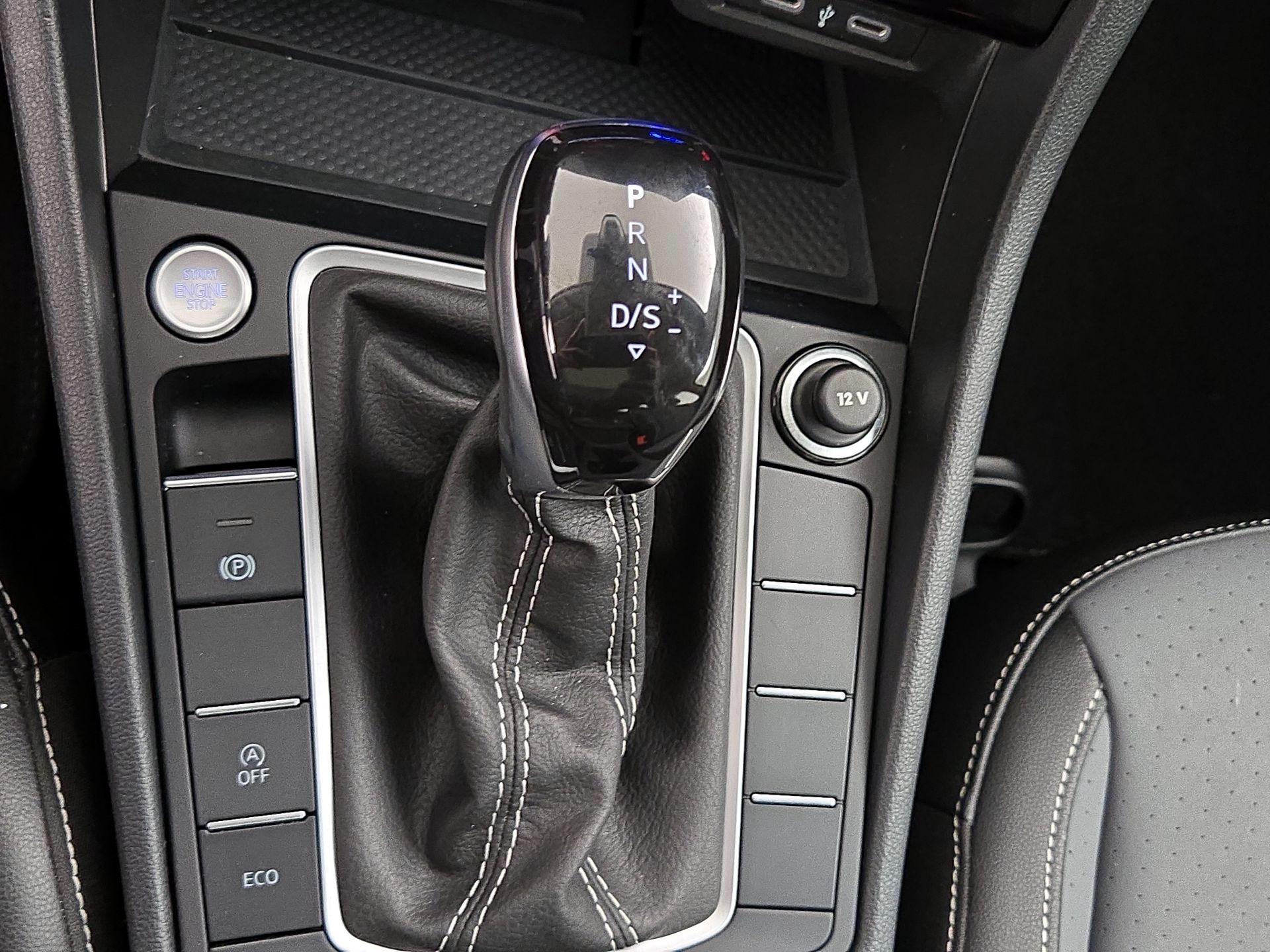 Thumbnail: 2025 Volkswagen Jetta - 17