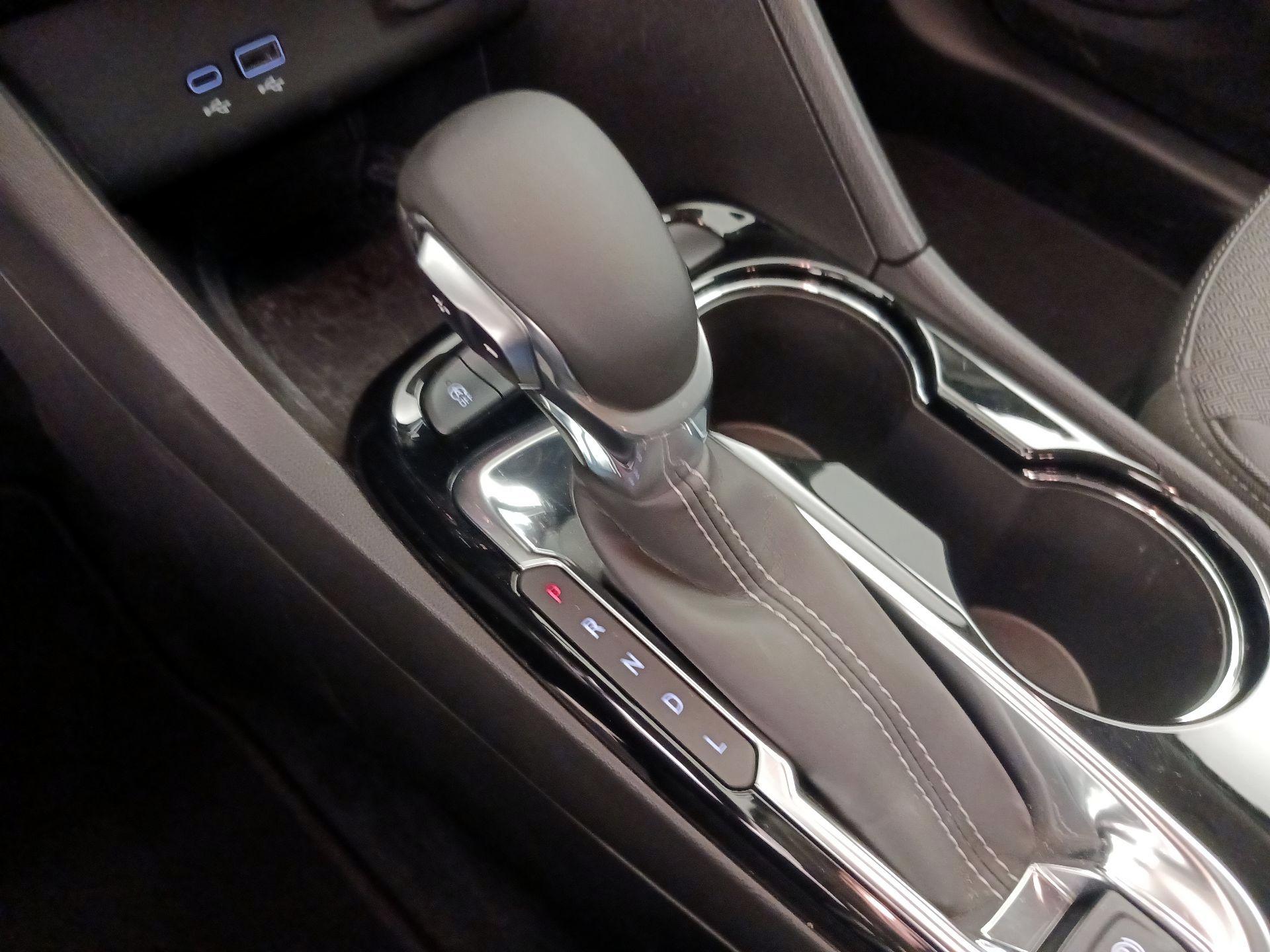 Thumbnail: 2025 Buick Encore GX - 17