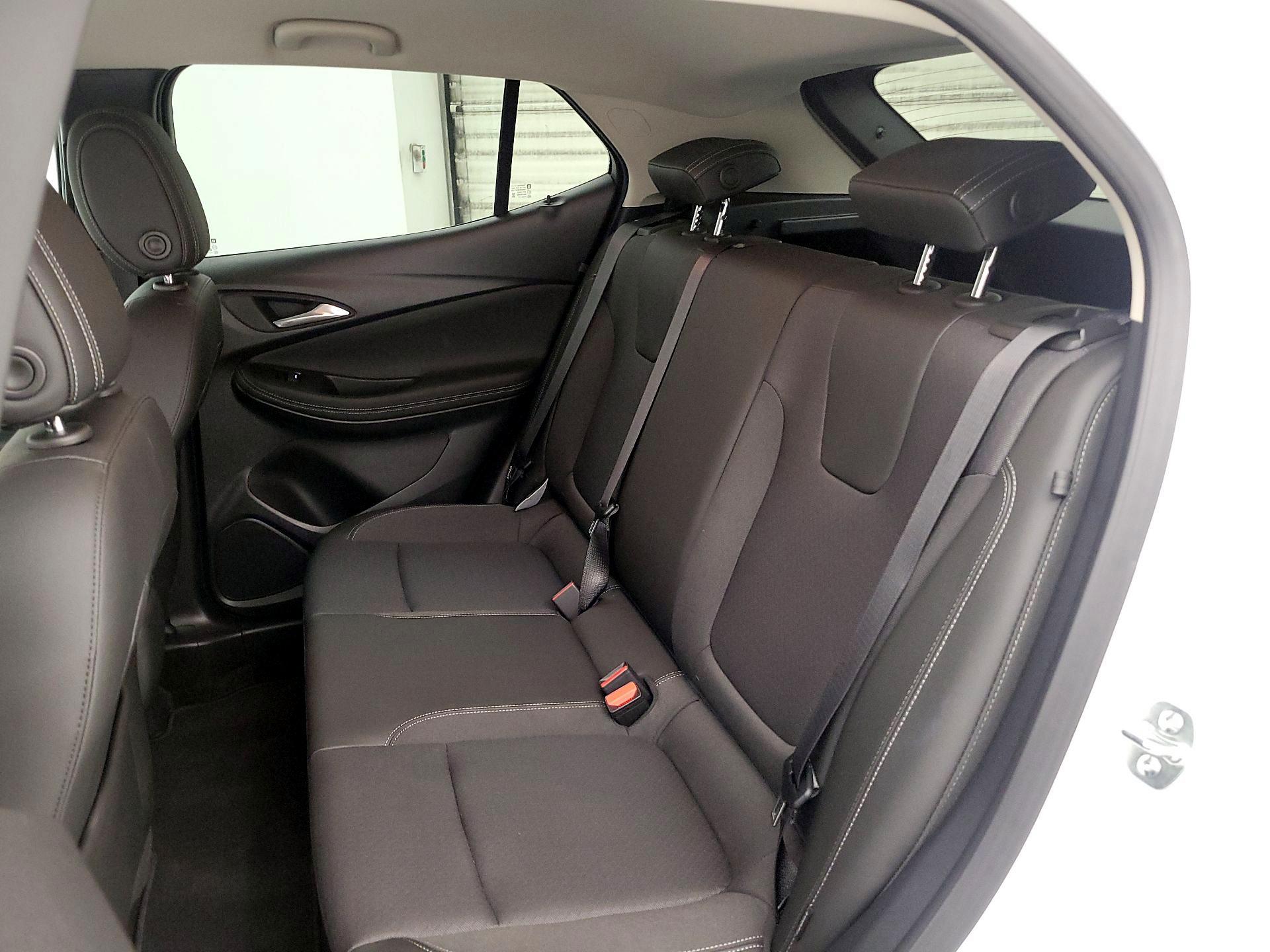 Thumbnail: 2025 Buick Encore GX - 19