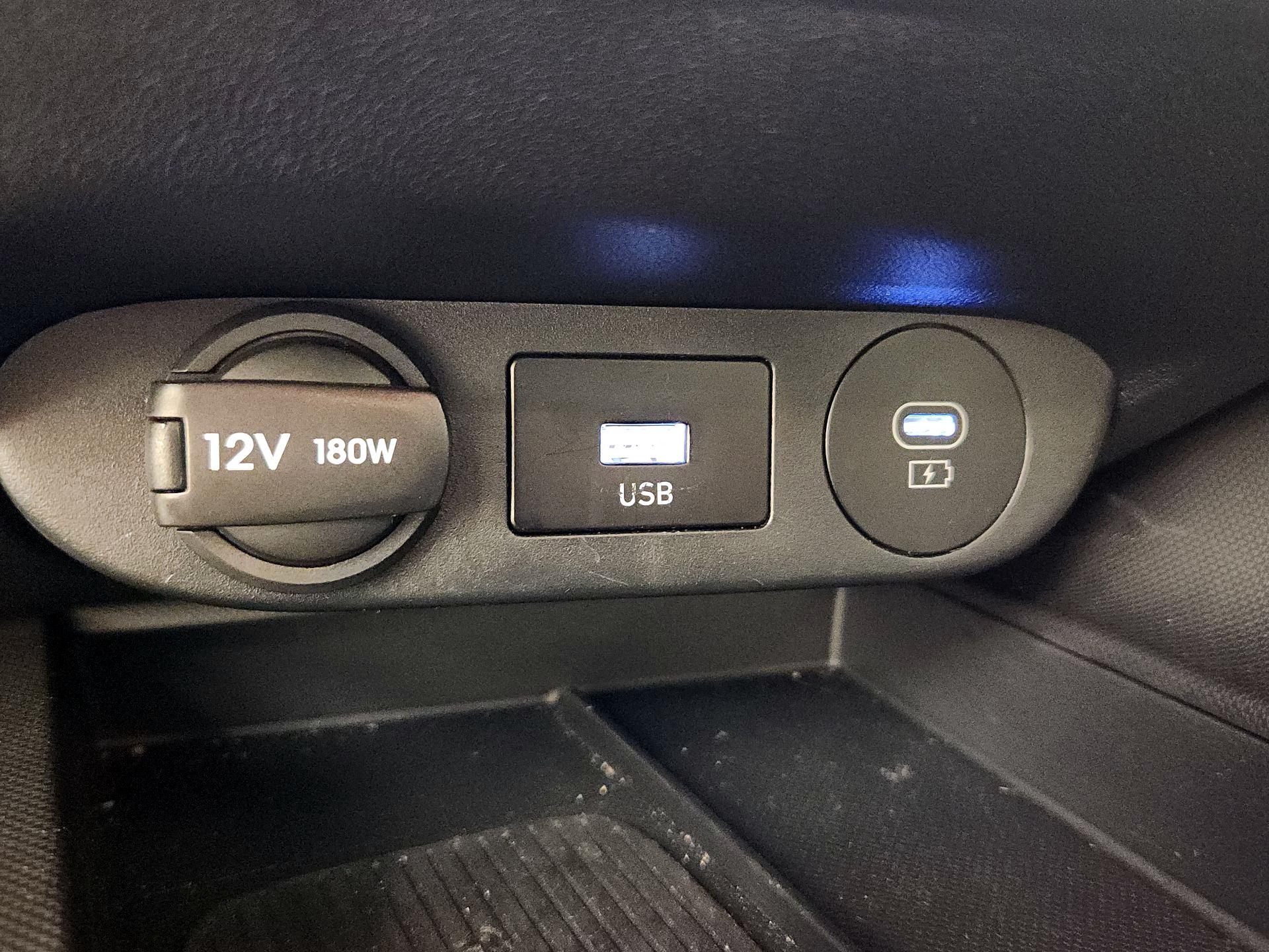 Thumbnail: 2025 Hyundai Elantra - 19