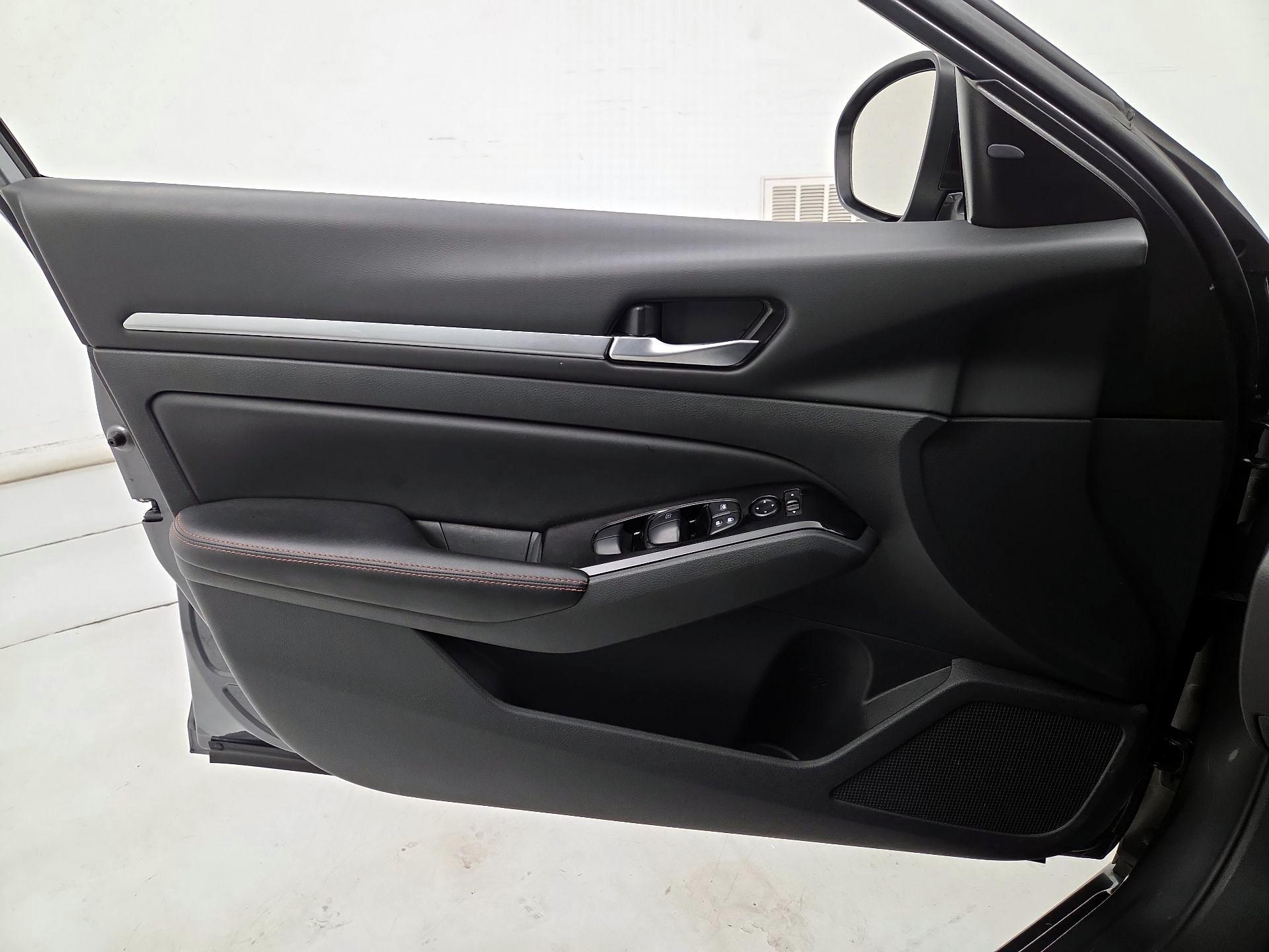 Thumbnail: 2025 Nissan Altima - 12