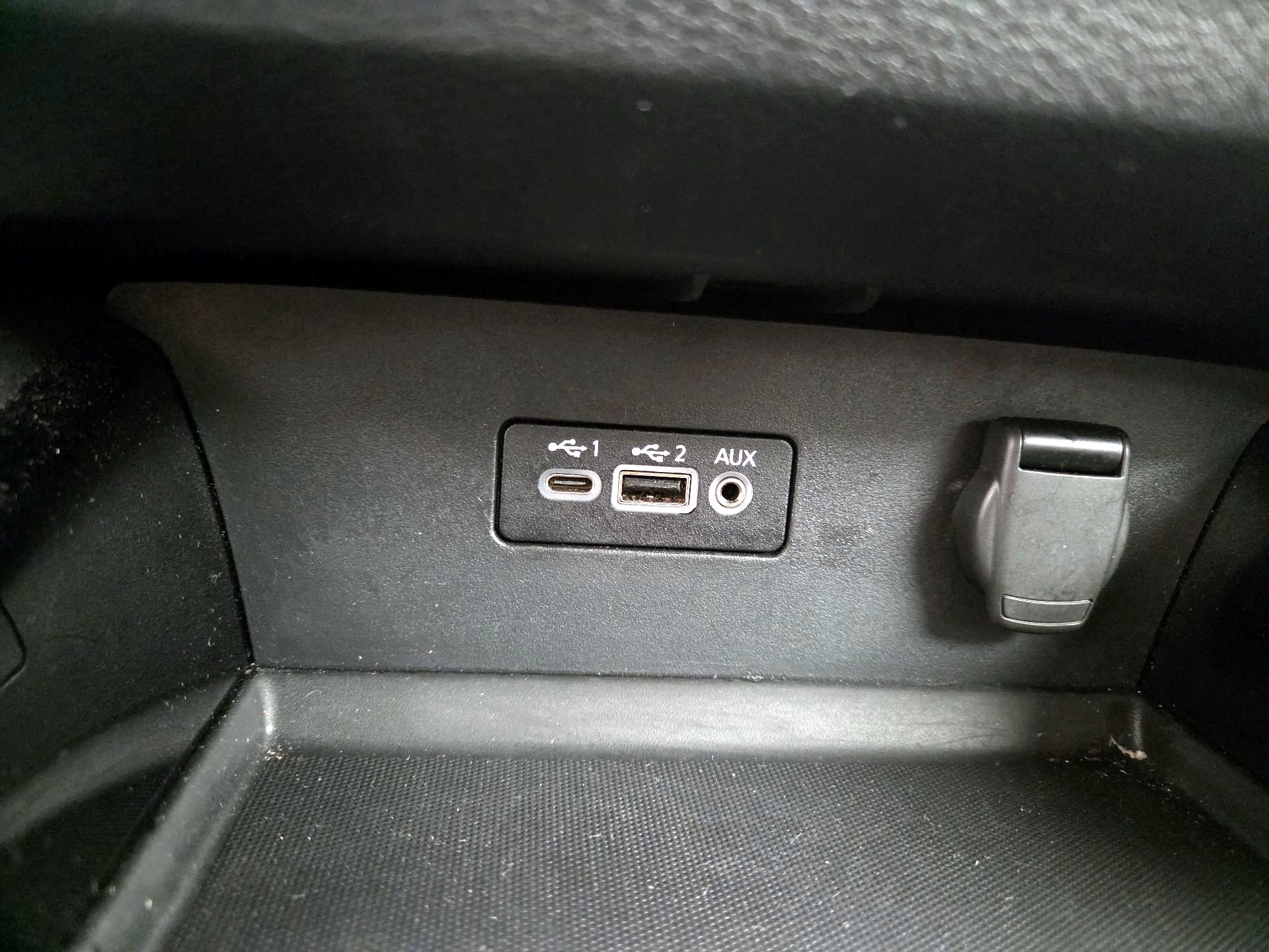 Thumbnail: 2025 Nissan Altima - 18