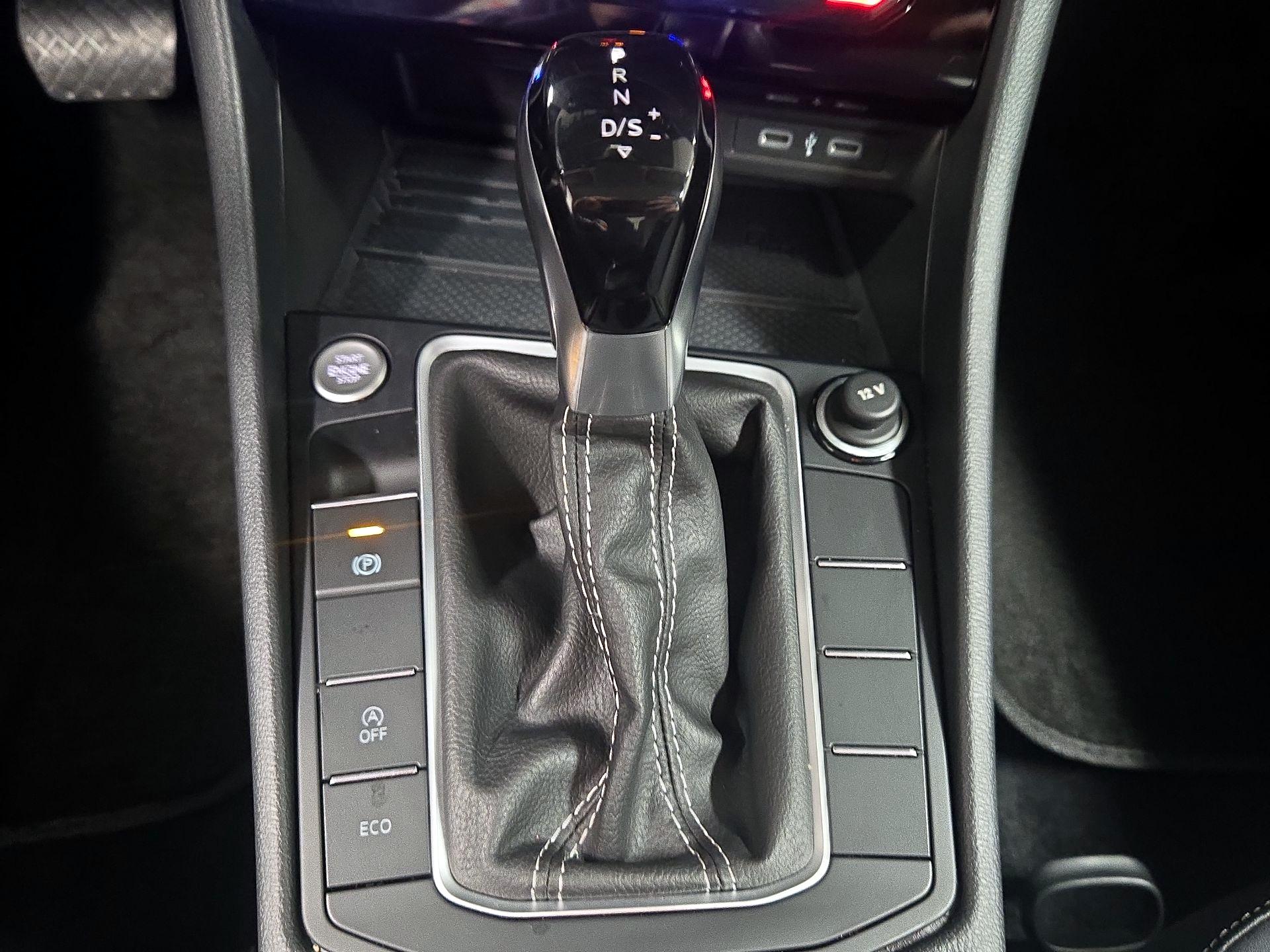 Thumbnail: 2025 Volkswagen Jetta - 17